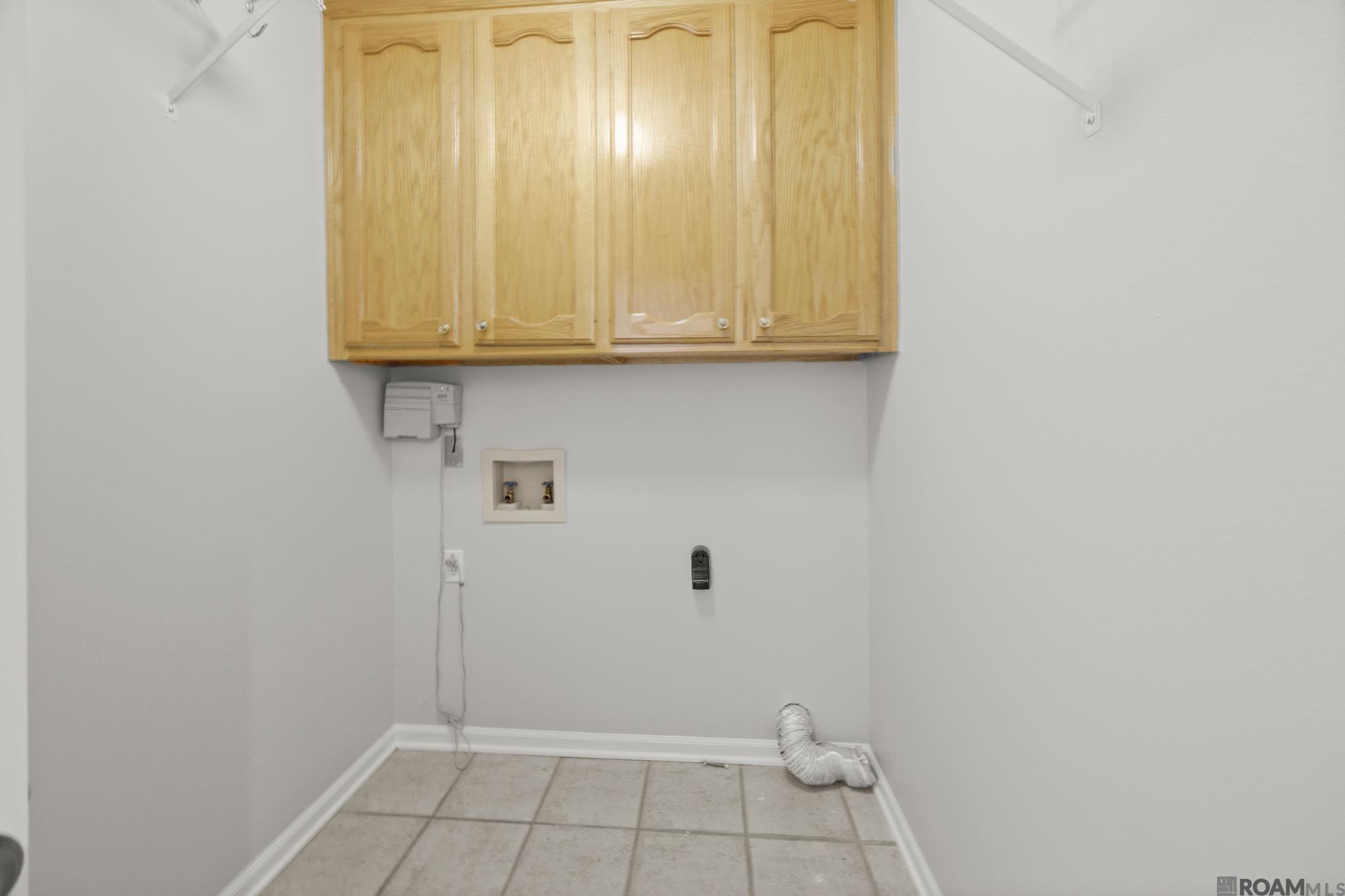 18596 White Oak Rd, Prairieville, LA, 70769