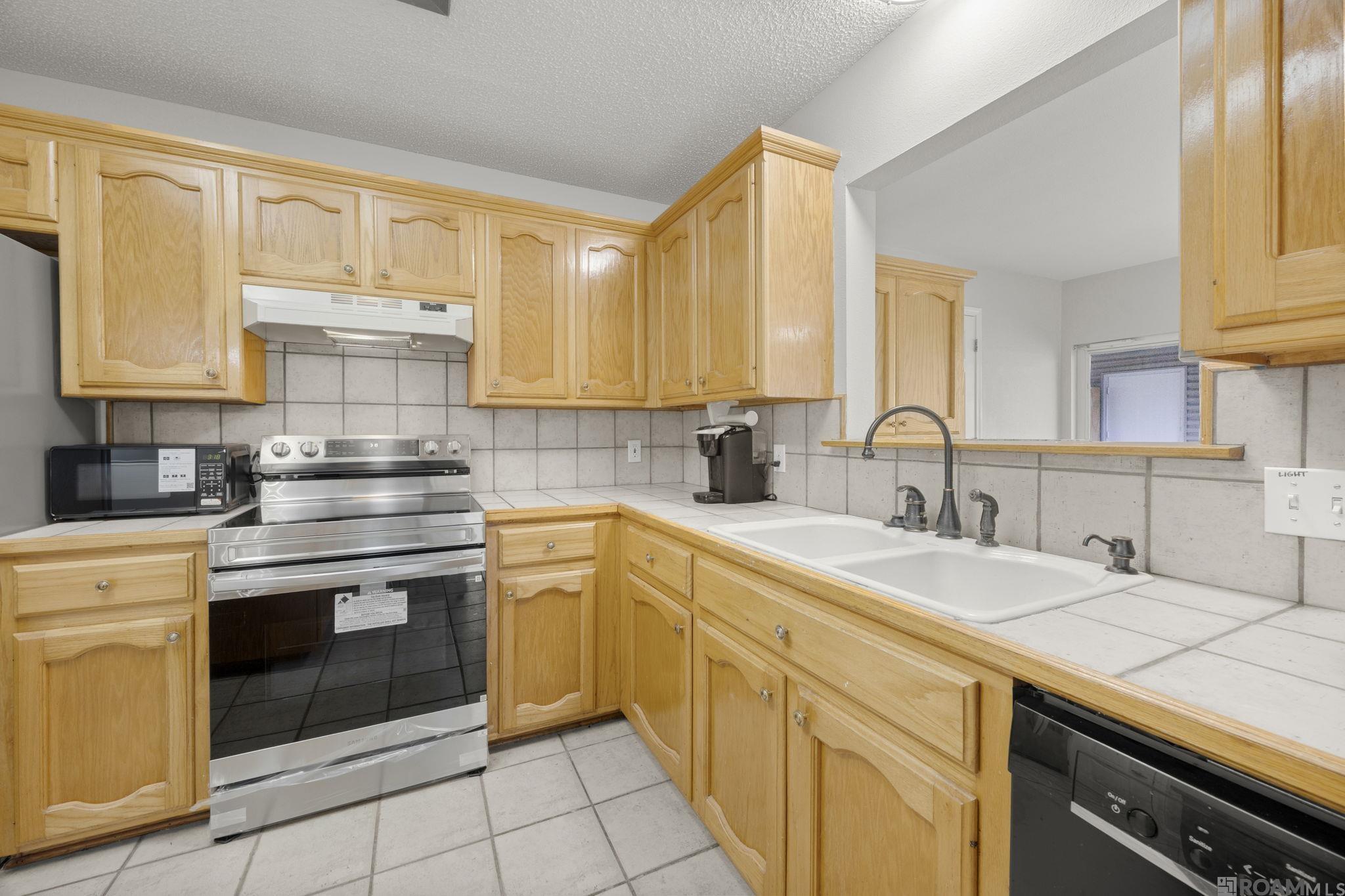 18596 White Oak Rd, Prairieville, LA, 70769