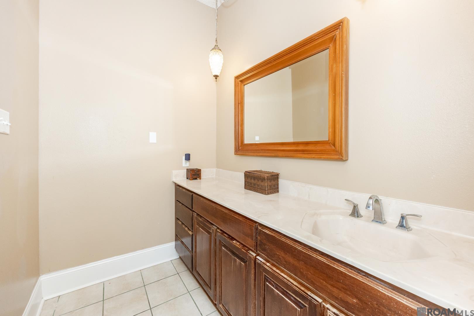 12148 La Hwy 73, Geismar, LA, 70734