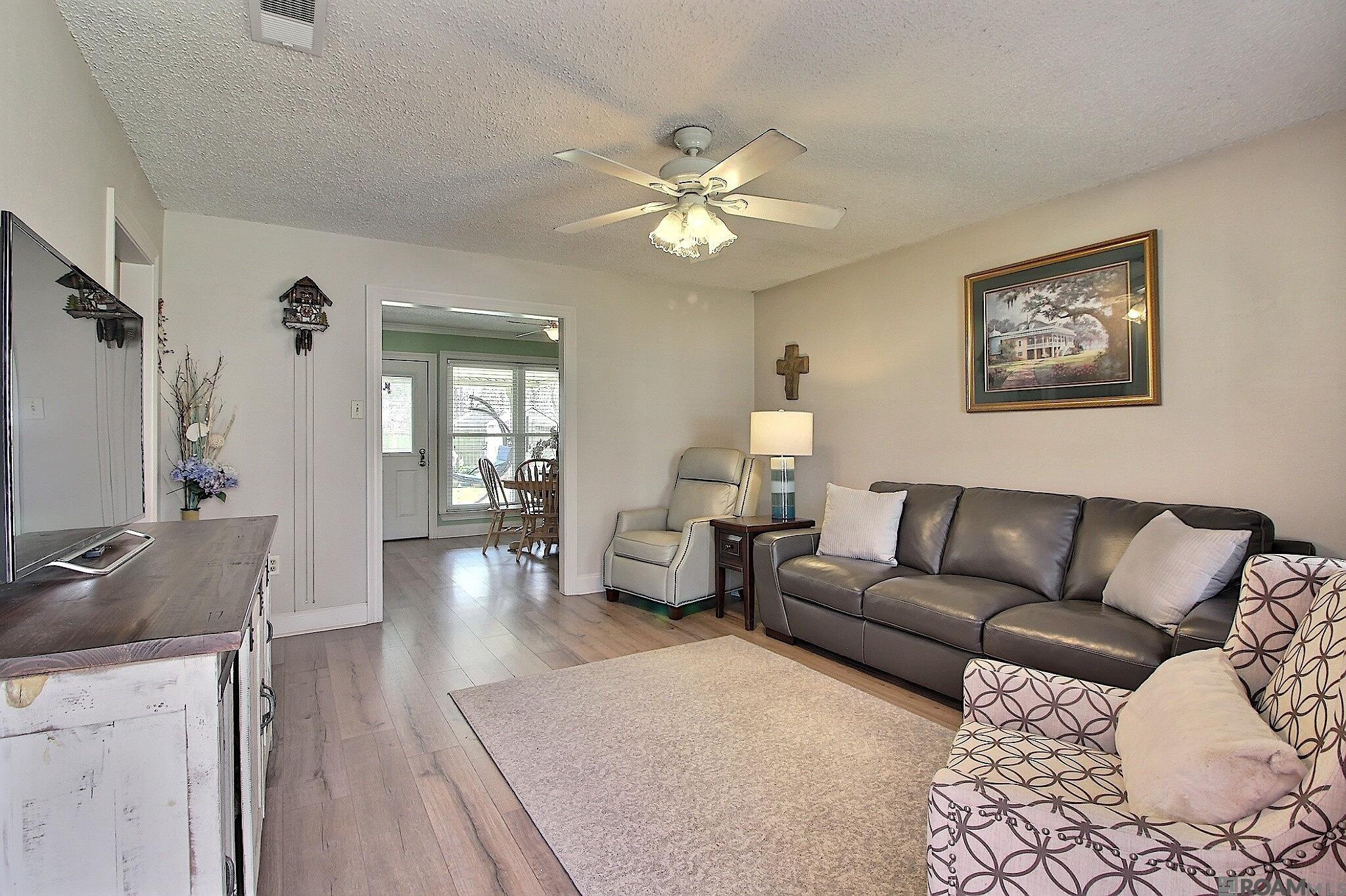 17524 Sally Ave, Greenwell Springs, LA, 70739