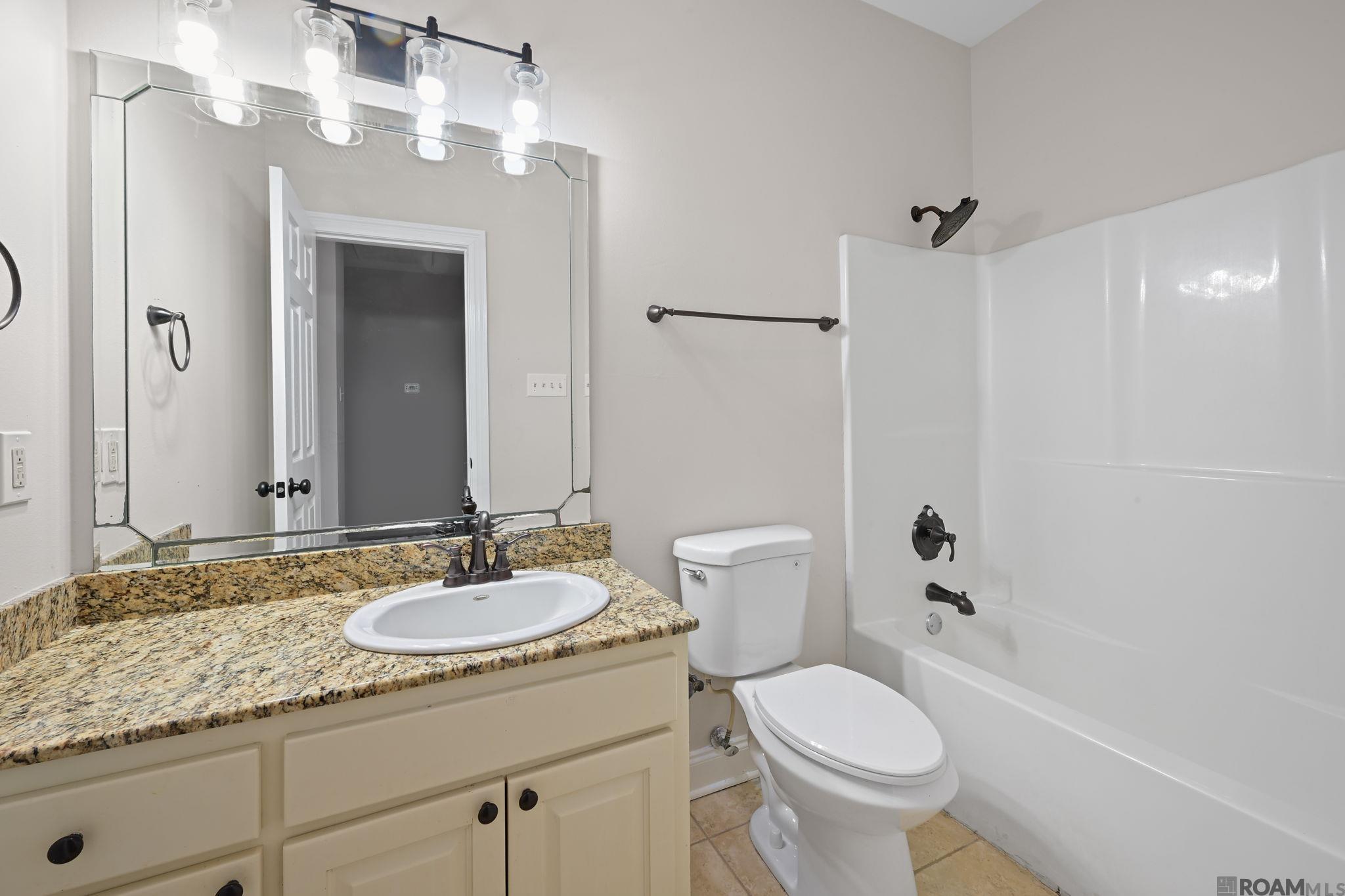 12289 River Highlands, St Amant, LA, 70774