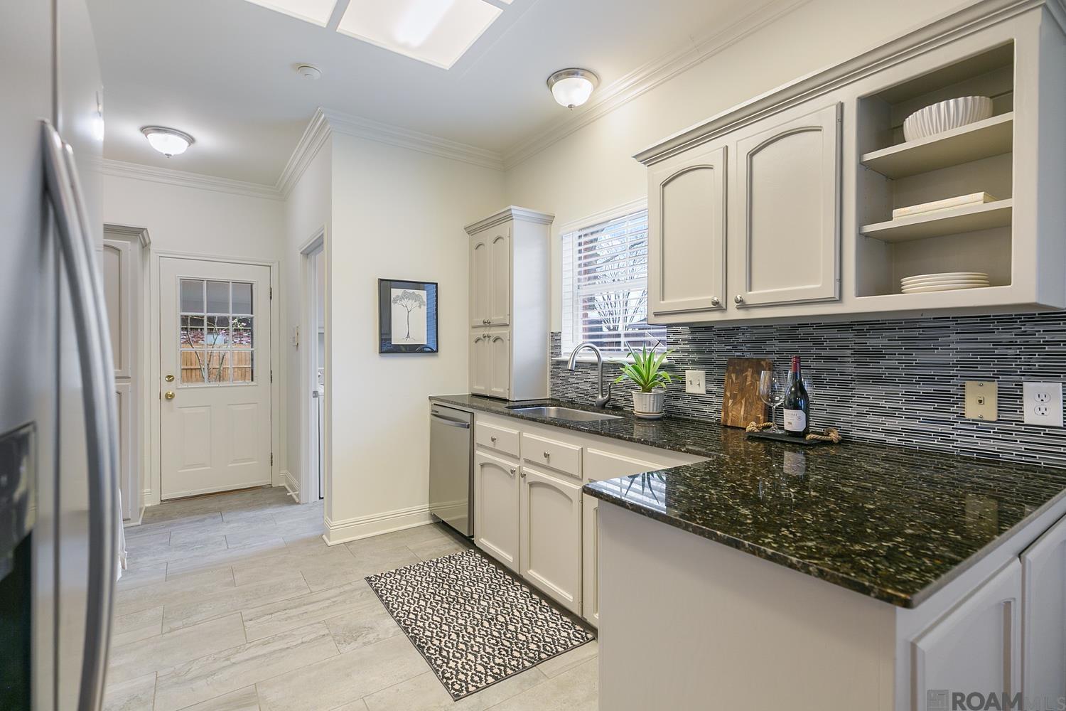 18553 Lake Iris Ave, Baton Rouge, LA, 70817