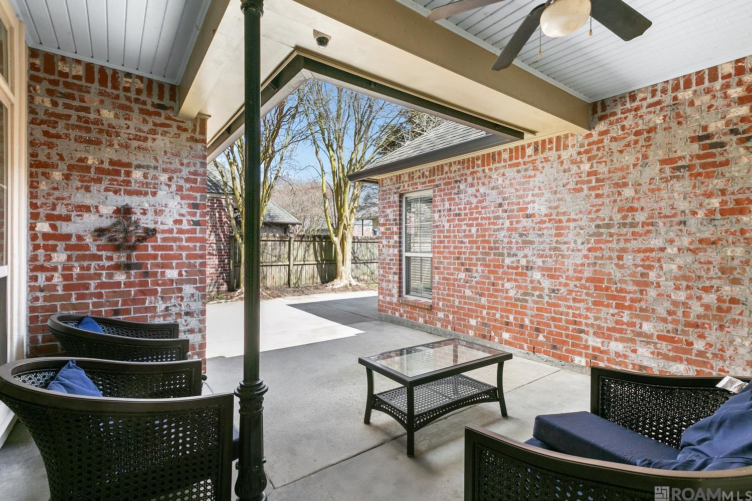 10020 Lake Martha Ct, Baton Rouge, LA, 70809