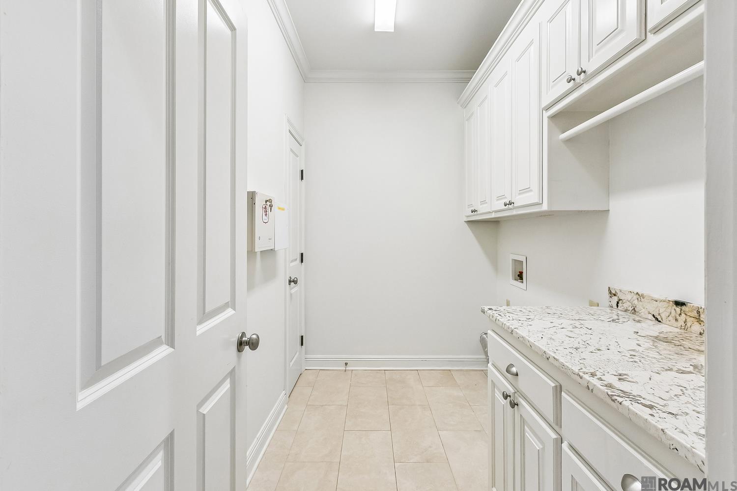 10020 Lake Martha Ct, Baton Rouge, LA, 70809