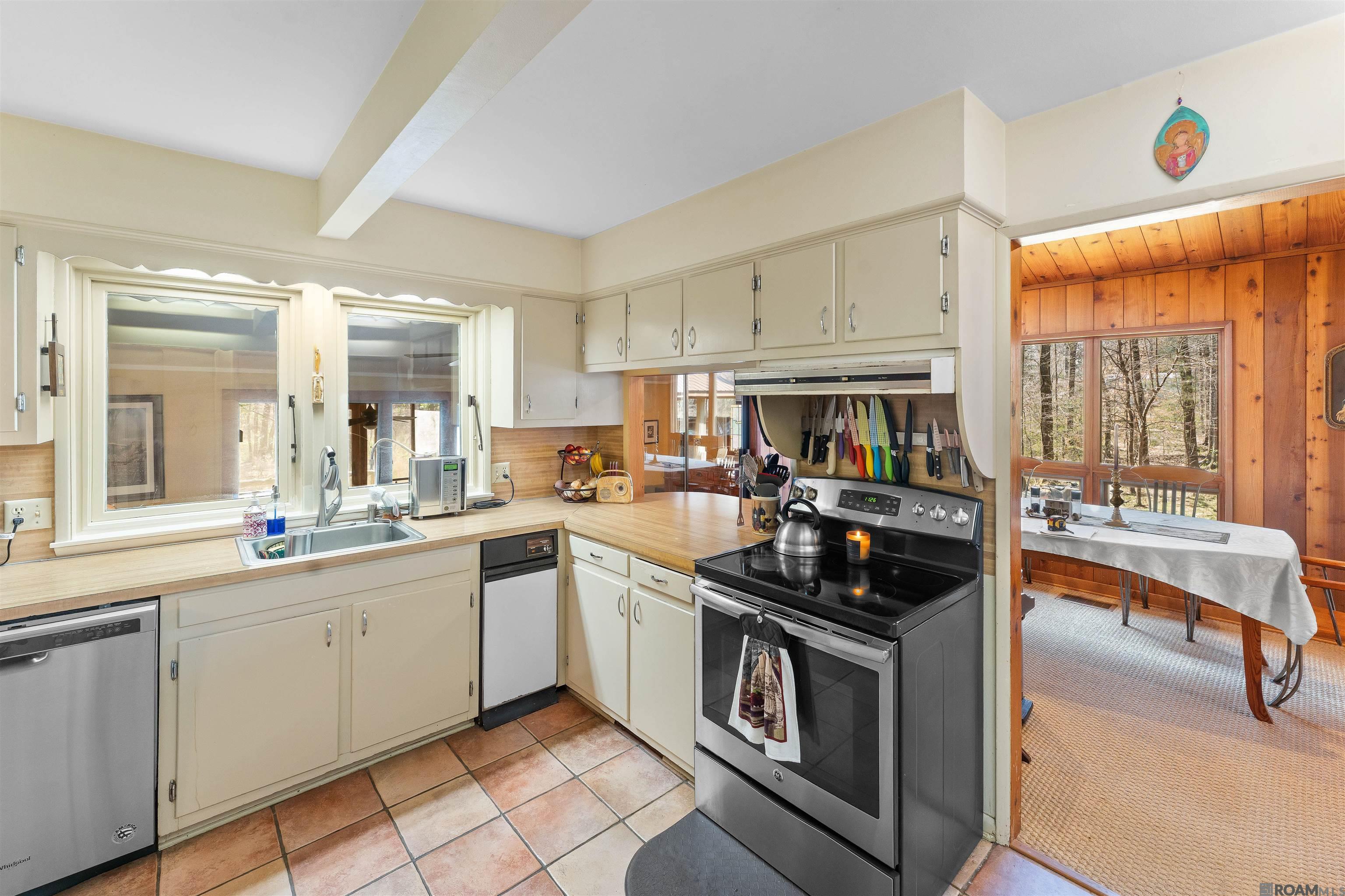 10894 Bains Rd, St Francisville, LA, 70775