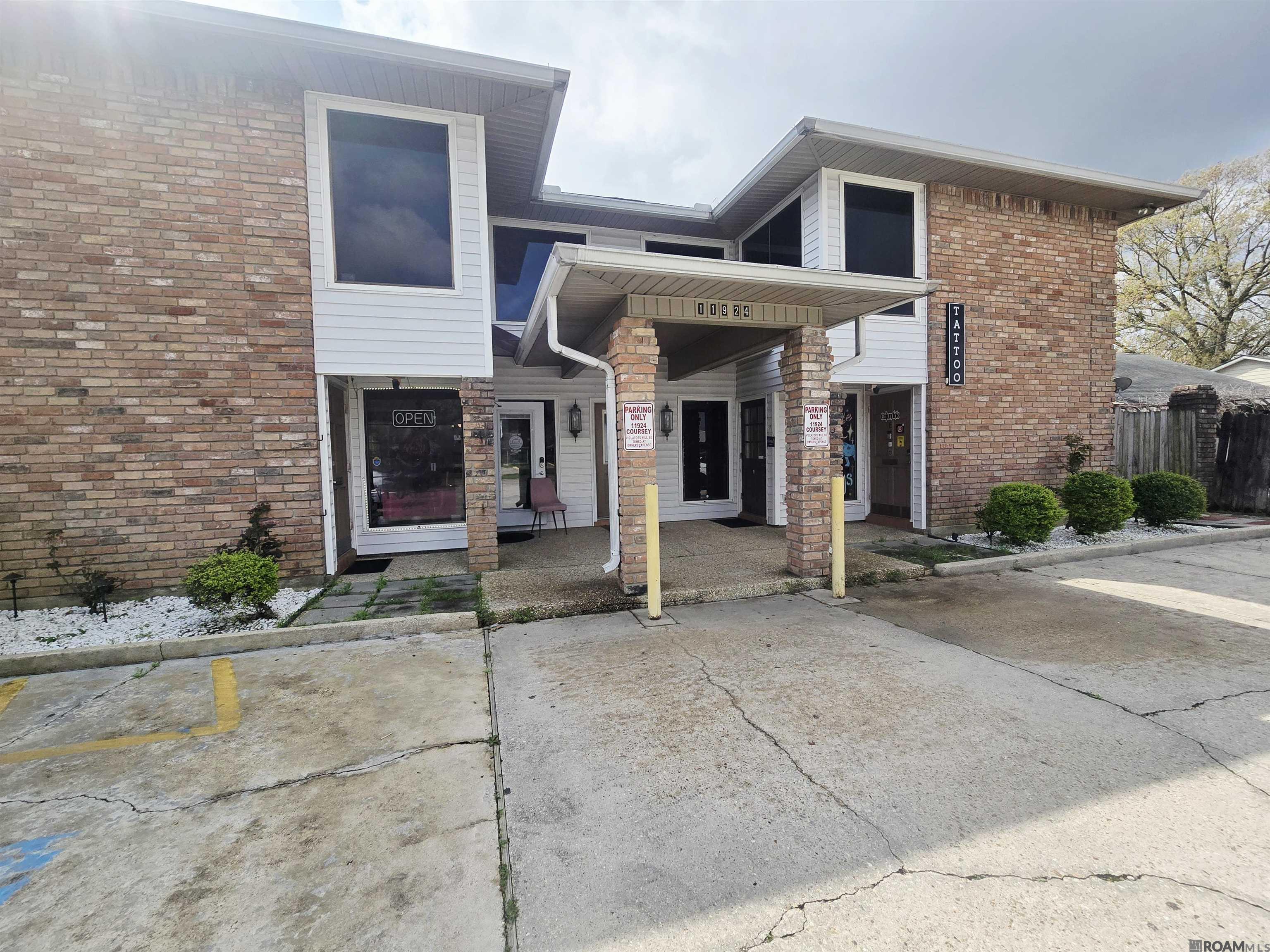 11924 Coursey Bl UNIT D, Baton Rouge, LA, 70816