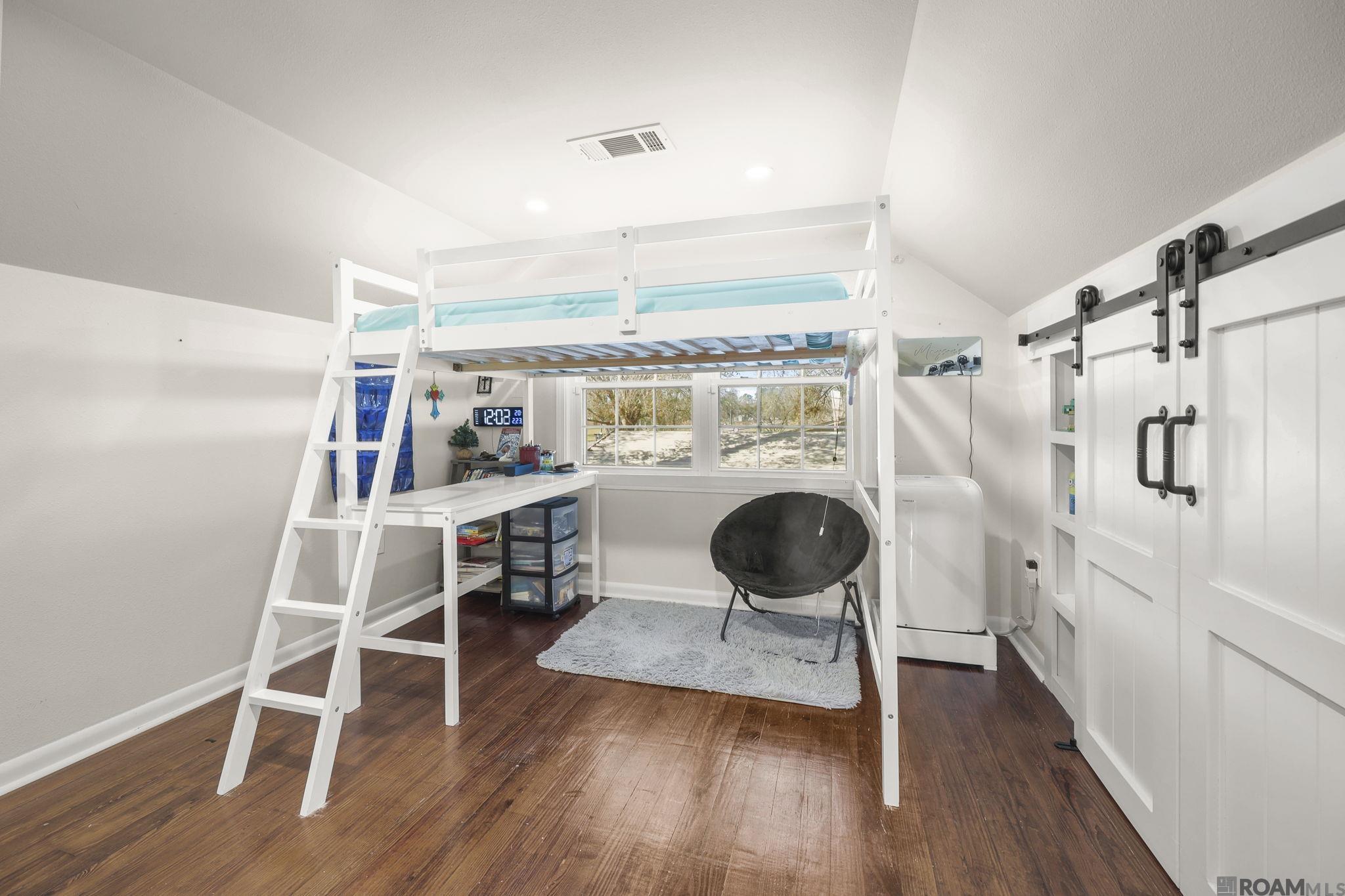 45340 Gold Place Rd, St Amant, LA, 70774