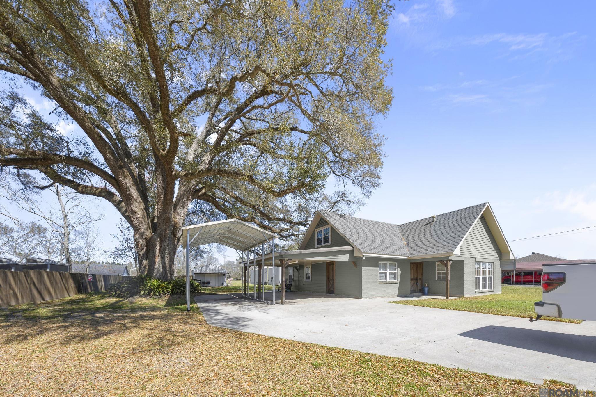 45340 Gold Place Rd, St Amant, LA, 70774