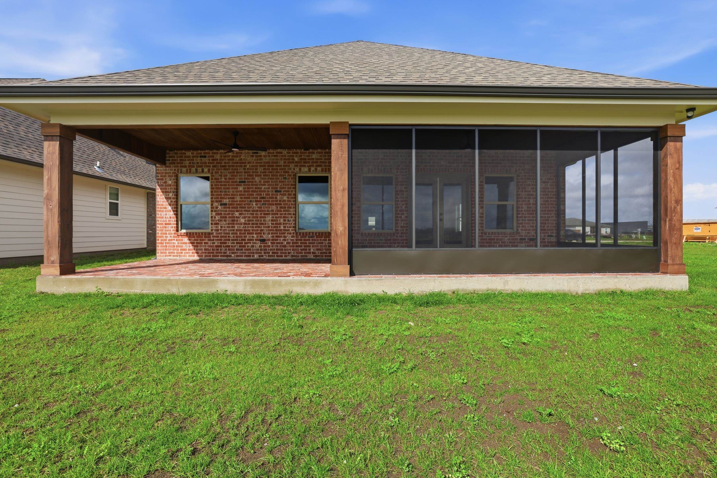 303 Couch Drive, Thibodaux, LA, 70301