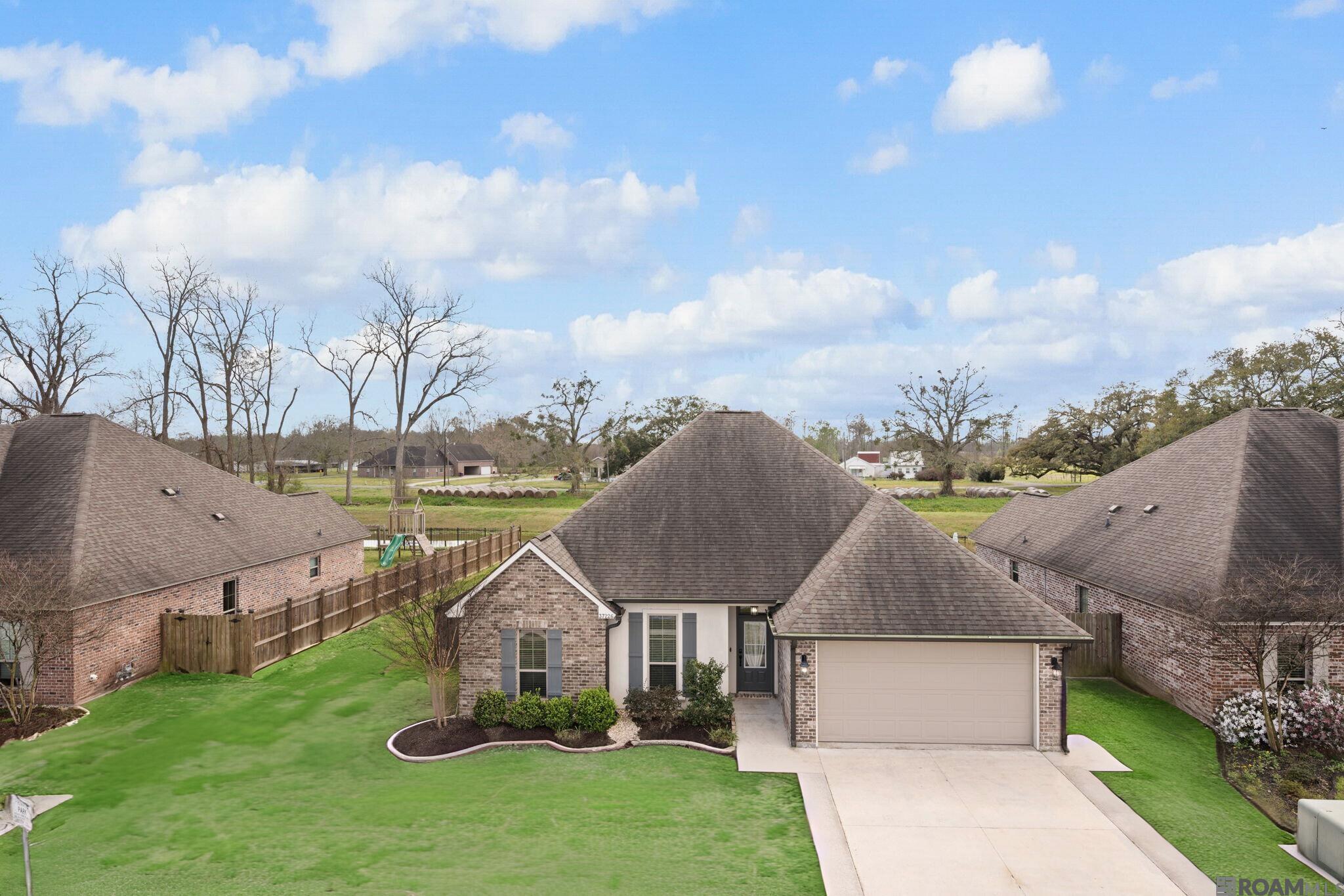 37226 Meador Ln, Geismar, LA, 70734