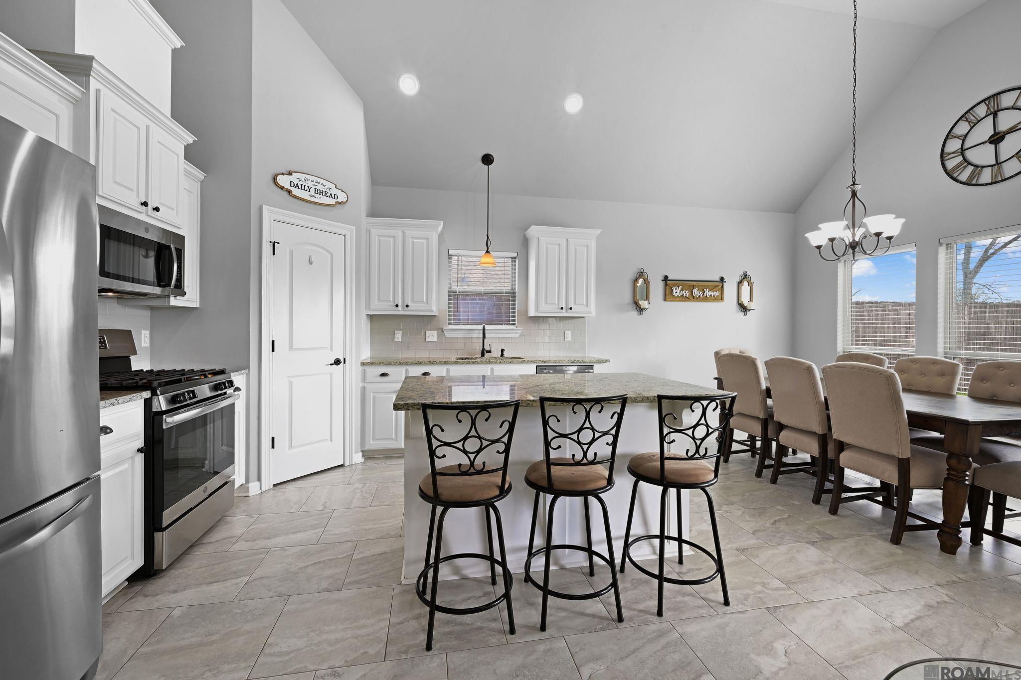 37226 Meador Ln, Geismar, LA, 70734