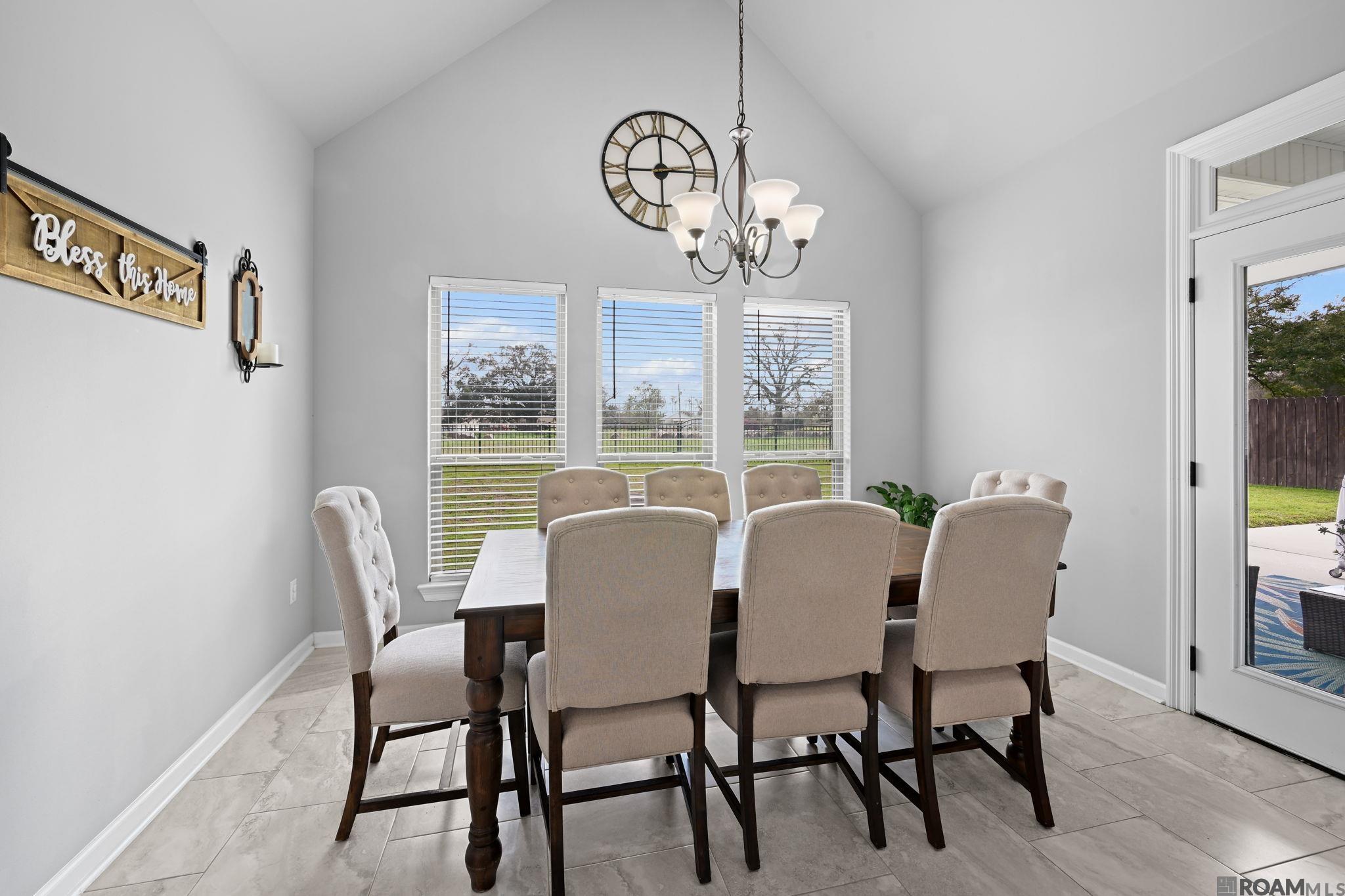 37226 Meador Ln, Geismar, LA, 70734