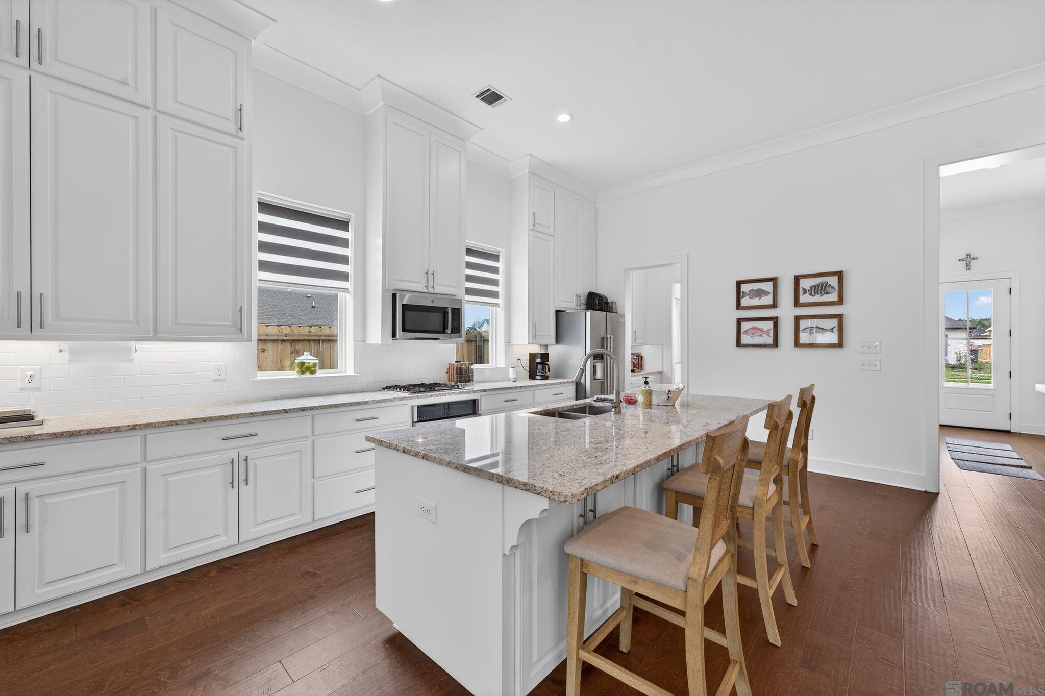 9963 Oak Colony Blvd, Baton Rouge, LA, 70817