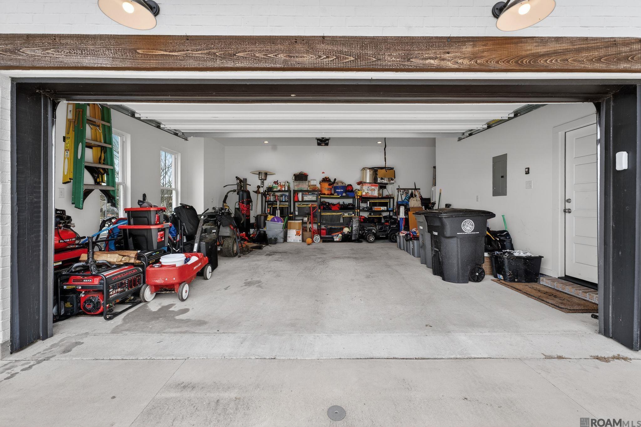 9963 Oak Colony Blvd, Baton Rouge, LA, 70817