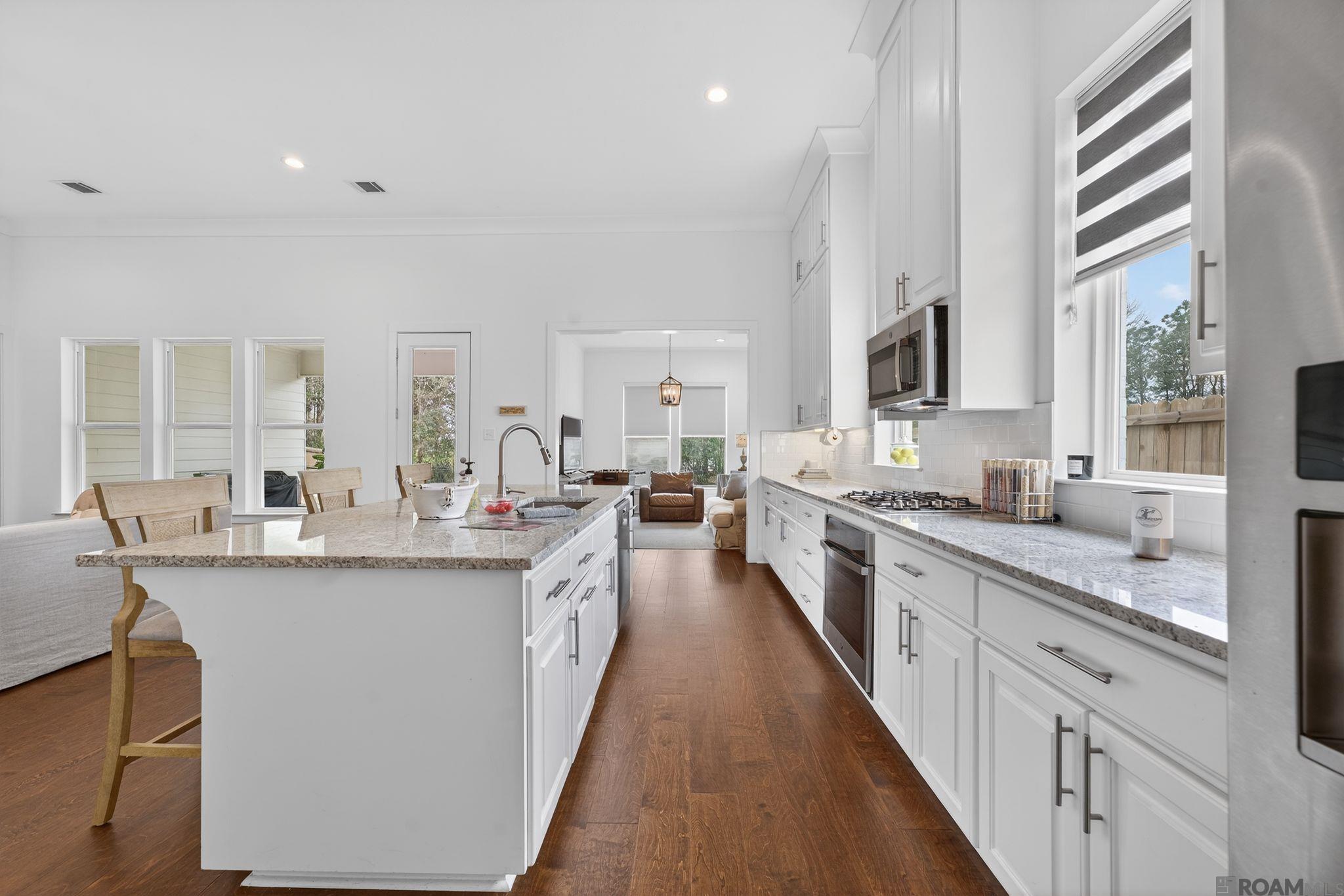 9963 Oak Colony Blvd, Baton Rouge, LA, 70817