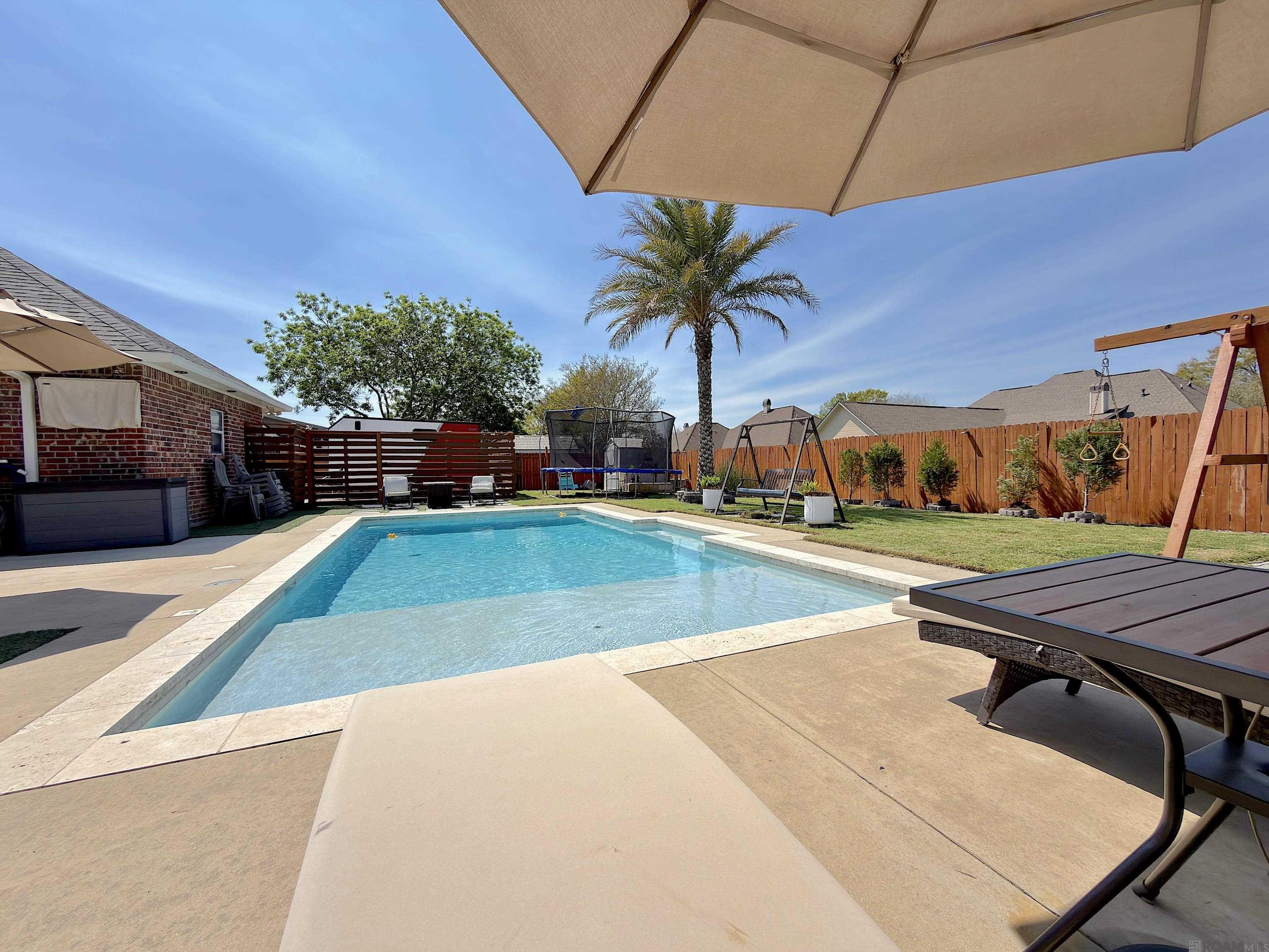 3204 White Lane Dr, Baton Rouge, LA, 70816