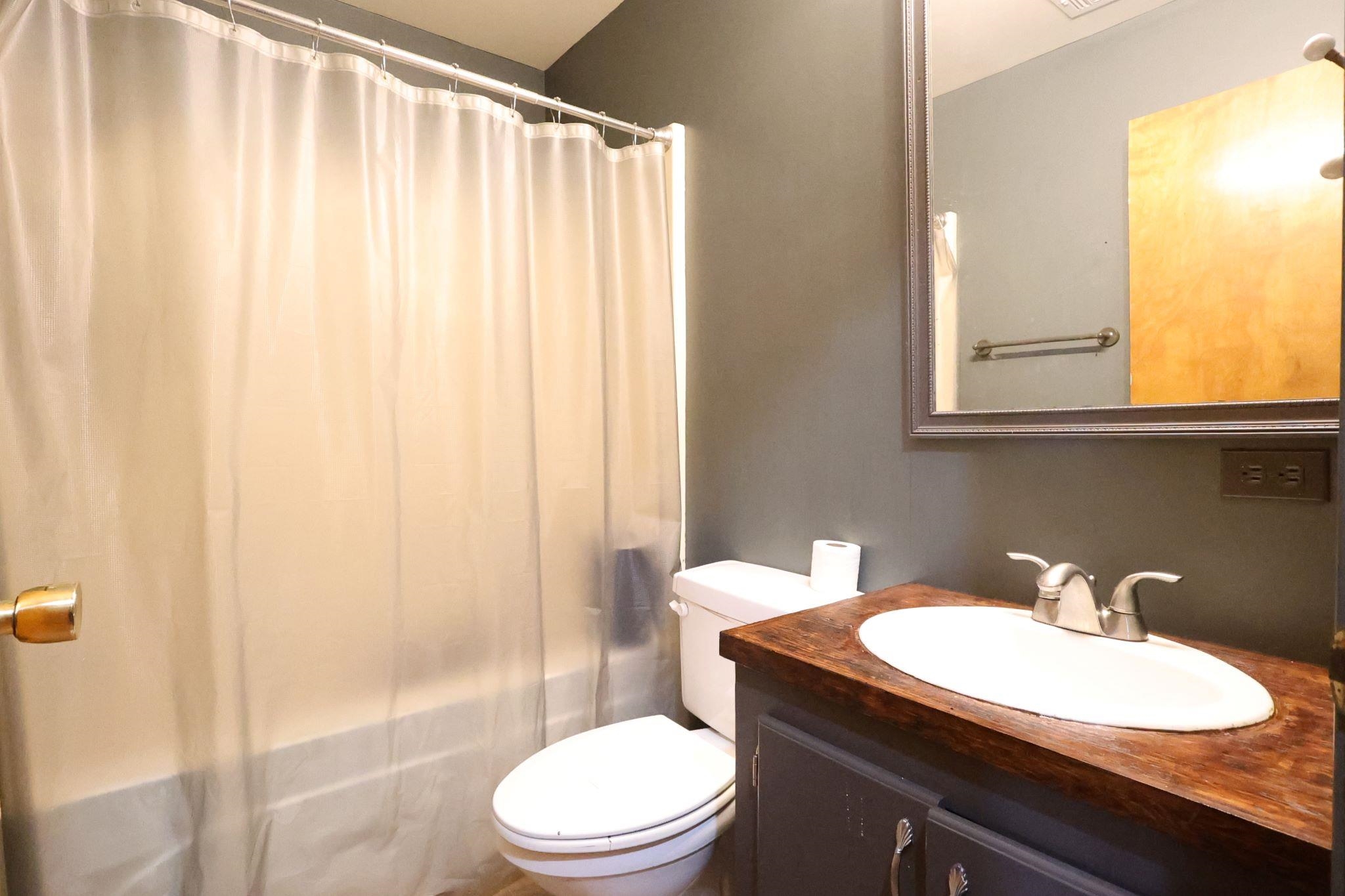 126 West 35th Street, Larose, LA, 70373