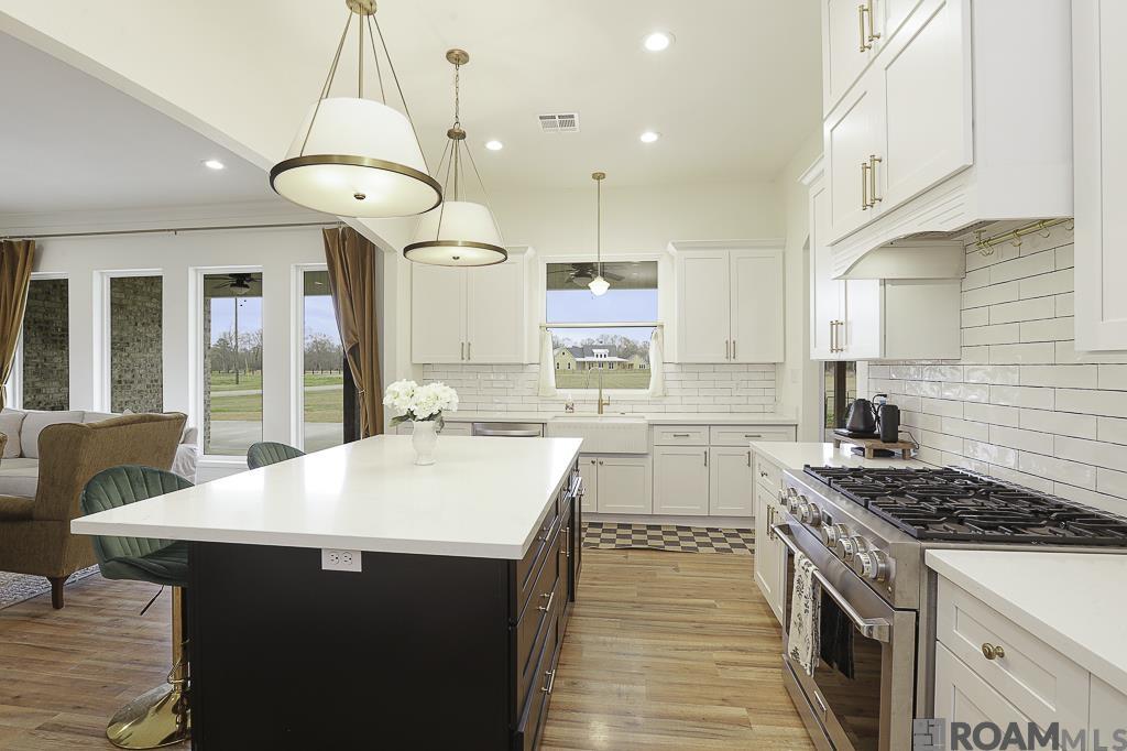 18056 Critter Cove Ln, Livingston, LA, 70754