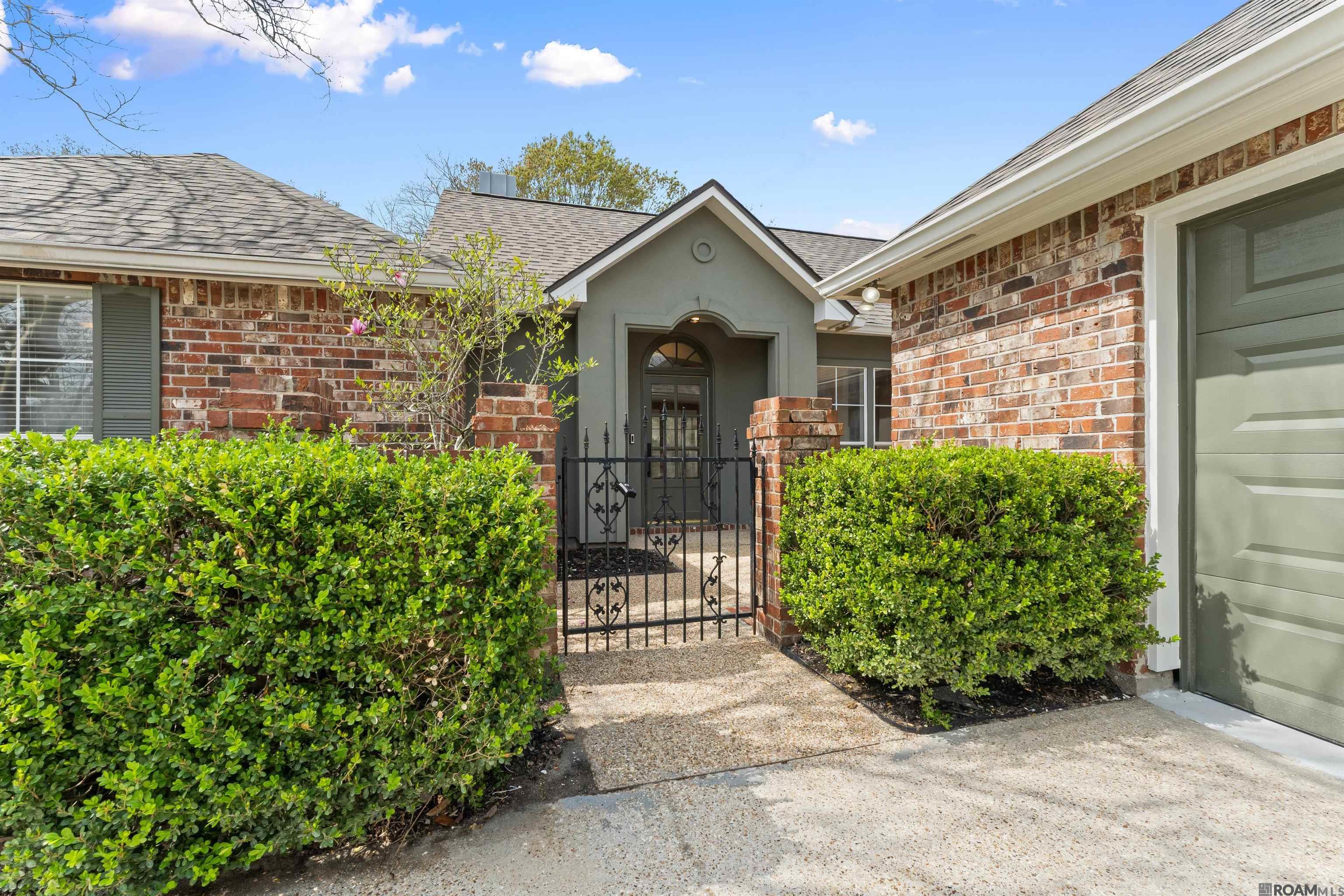 3988 Meadow Ridge Dr, Baton Rouge, LA, 70817