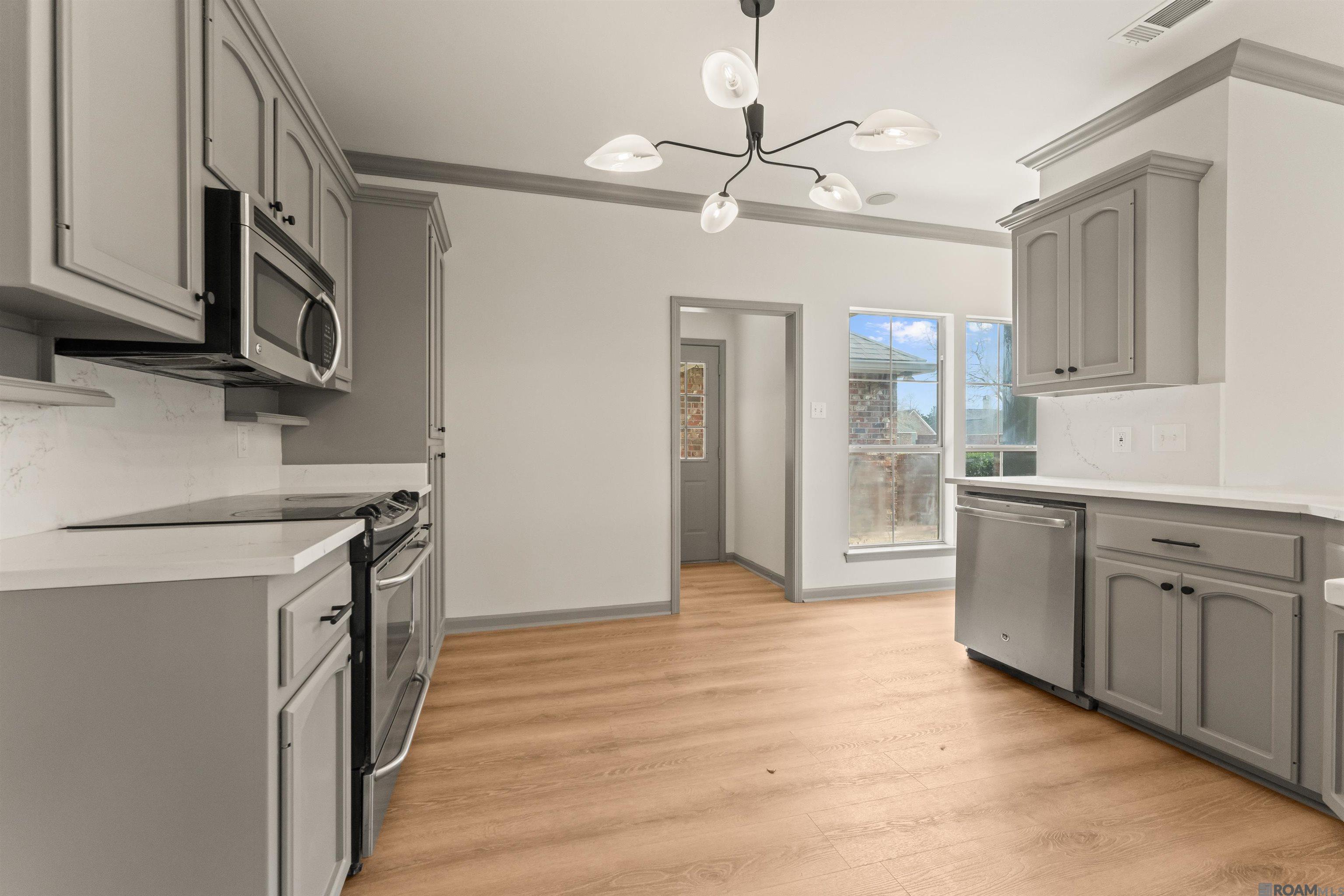 3988 Meadow Ridge Dr, Baton Rouge, LA, 70817