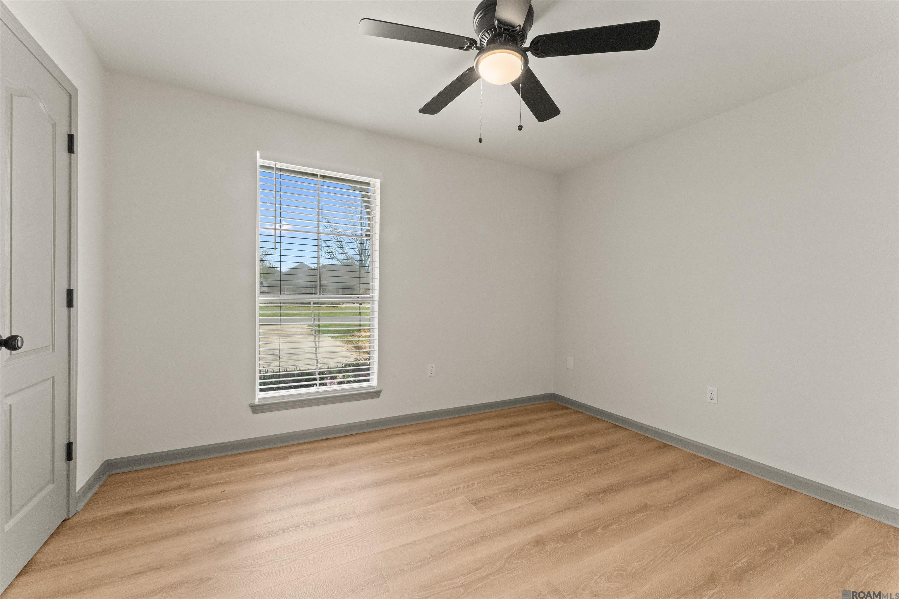 3988 Meadow Ridge Dr, Baton Rouge, LA, 70817