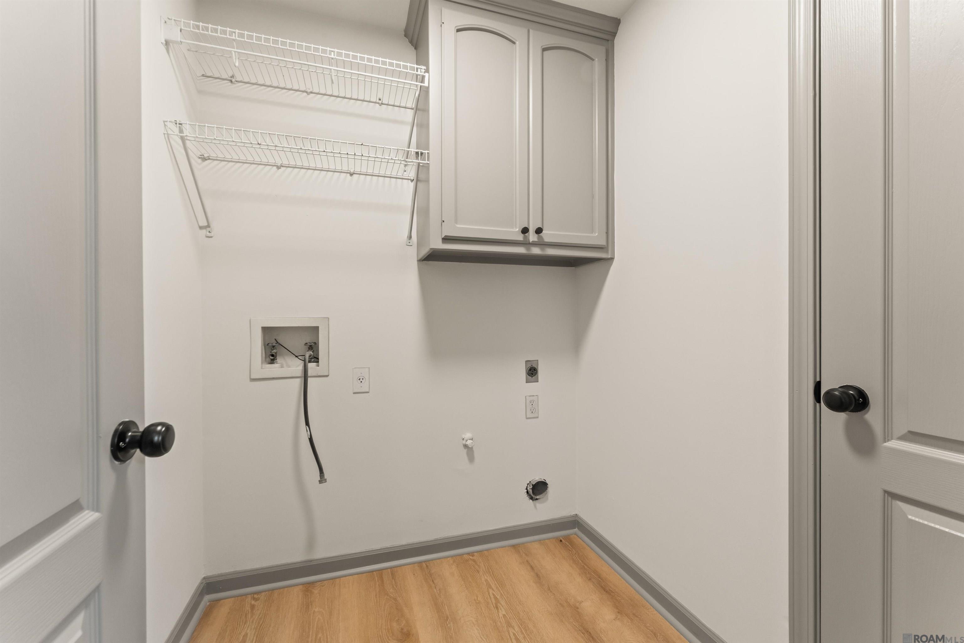 3988 Meadow Ridge Dr, Baton Rouge, LA, 70817