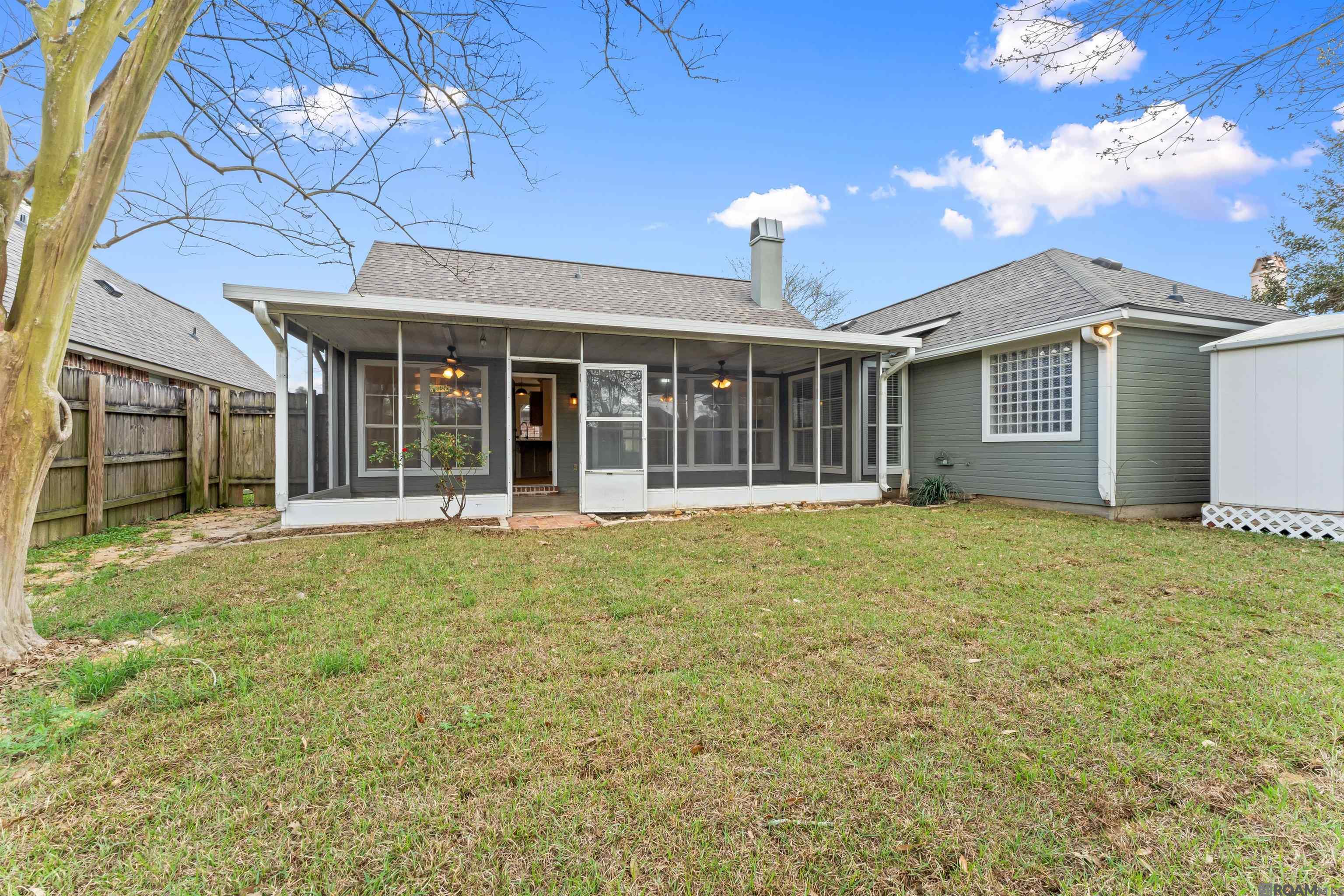 3988 Meadow Ridge Dr, Baton Rouge, LA, 70817