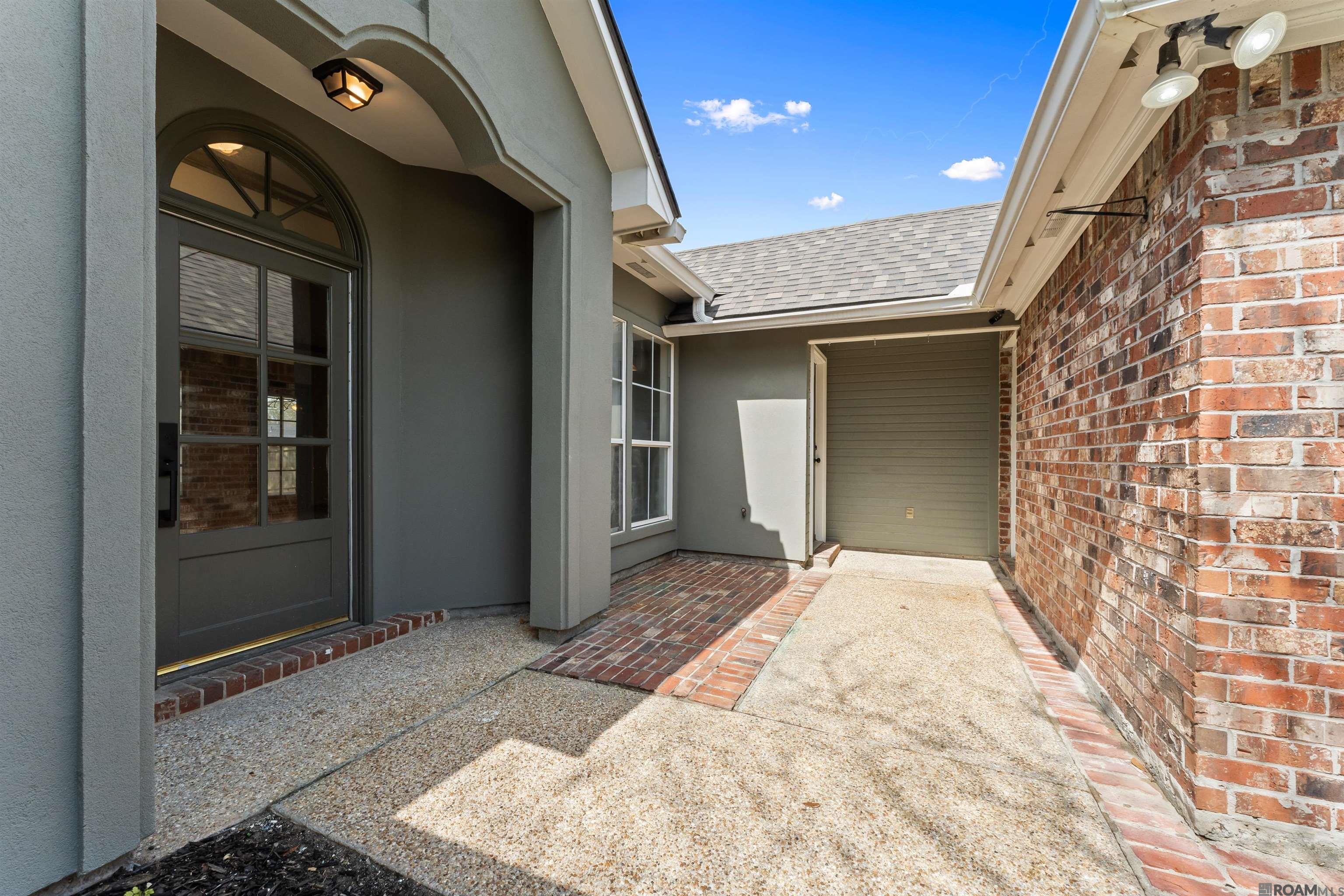 3988 Meadow Ridge Dr, Baton Rouge, LA, 70817