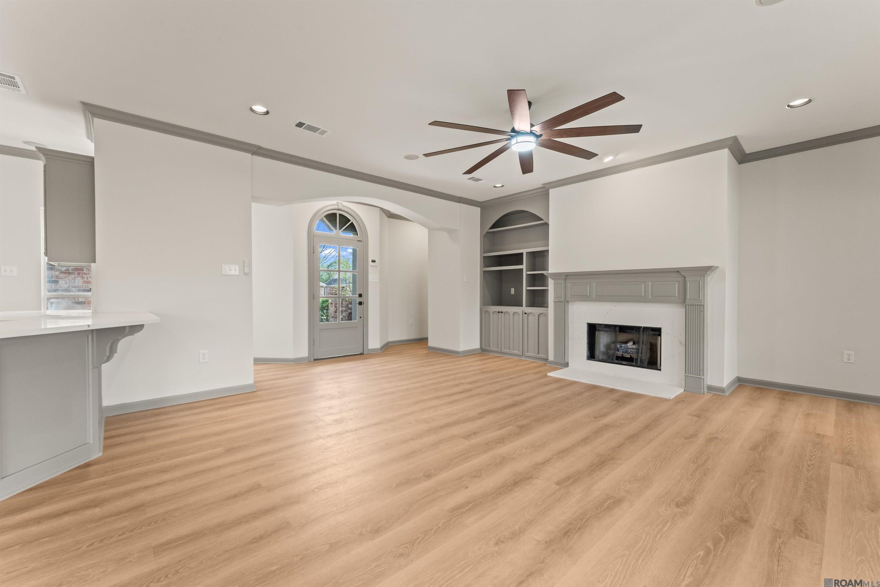 3988 Meadow Ridge Dr, Baton Rouge, LA, 70817