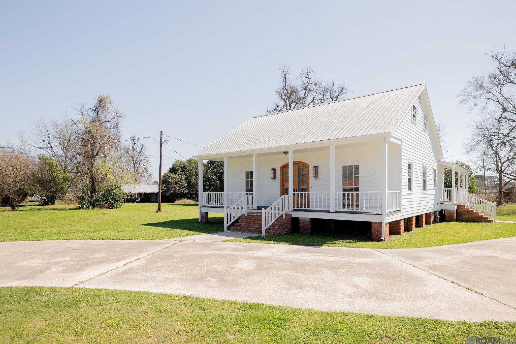 59305 Bayou Rd, Plaquemine, LA, 70764
