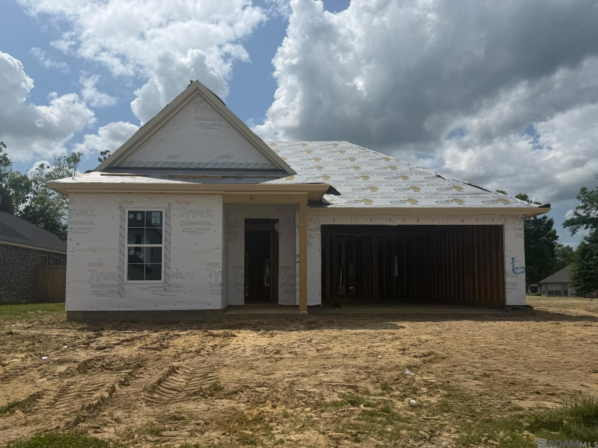 17361 Lake Azalea Dr, Baton Rouge, LA, 70817