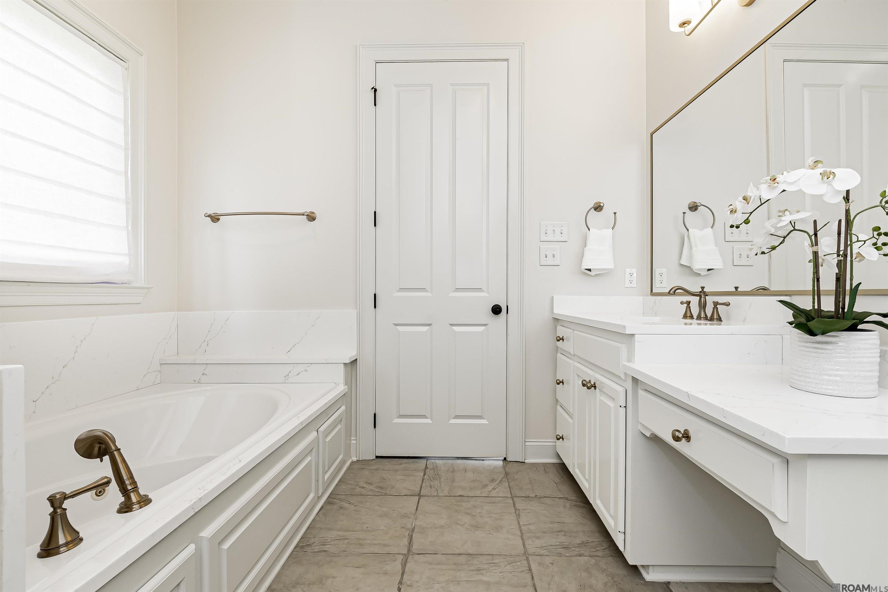 14628 Memorial Tower Dr, Baton Rouge, LA, 70810
