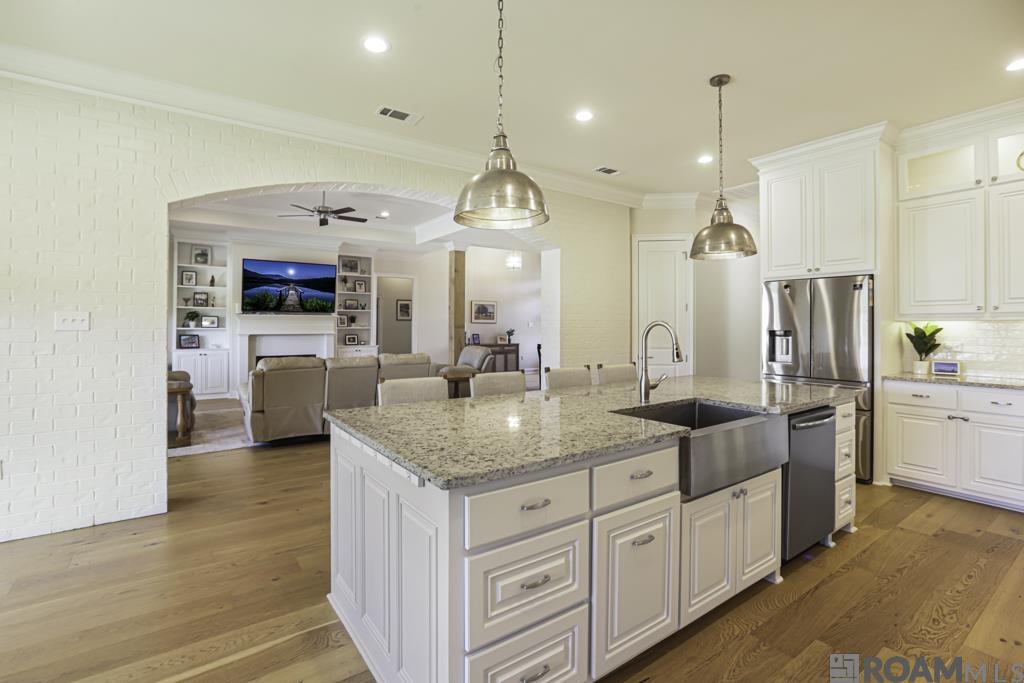 6291 Royal Lakes Estates Avenue, Gonzales, LA, 70737