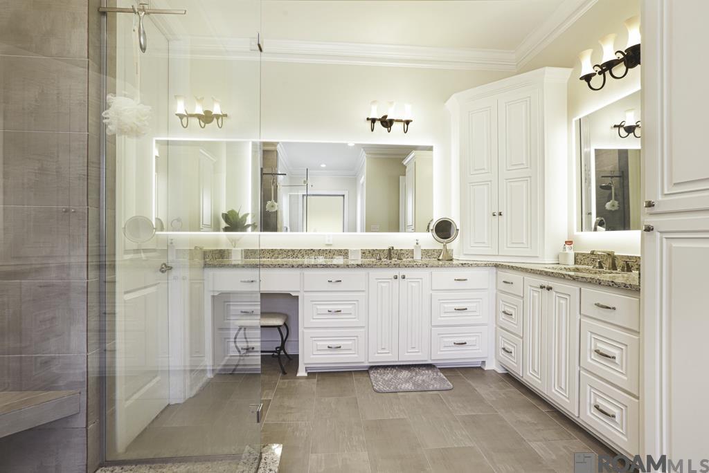 6291 Royal Lakes Estates Avenue, Gonzales, LA, 70737