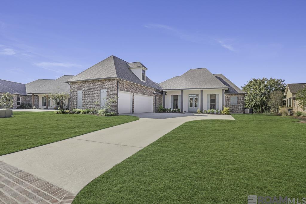 6291 Royal Lakes Estates Avenue, Gonzales, LA, 70737