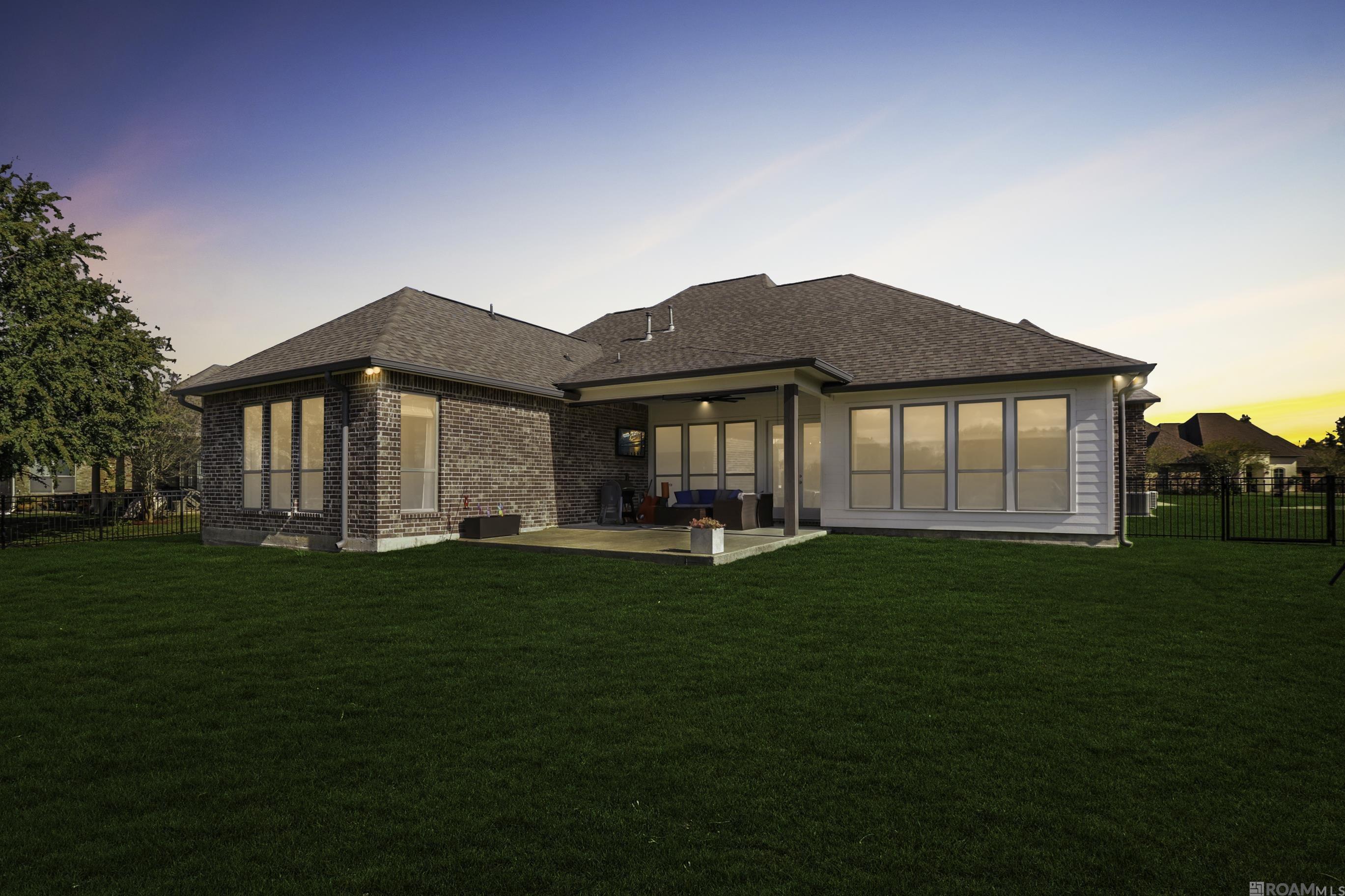 6291 Royal Lakes Estates Avenue, Gonzales, LA, 70737