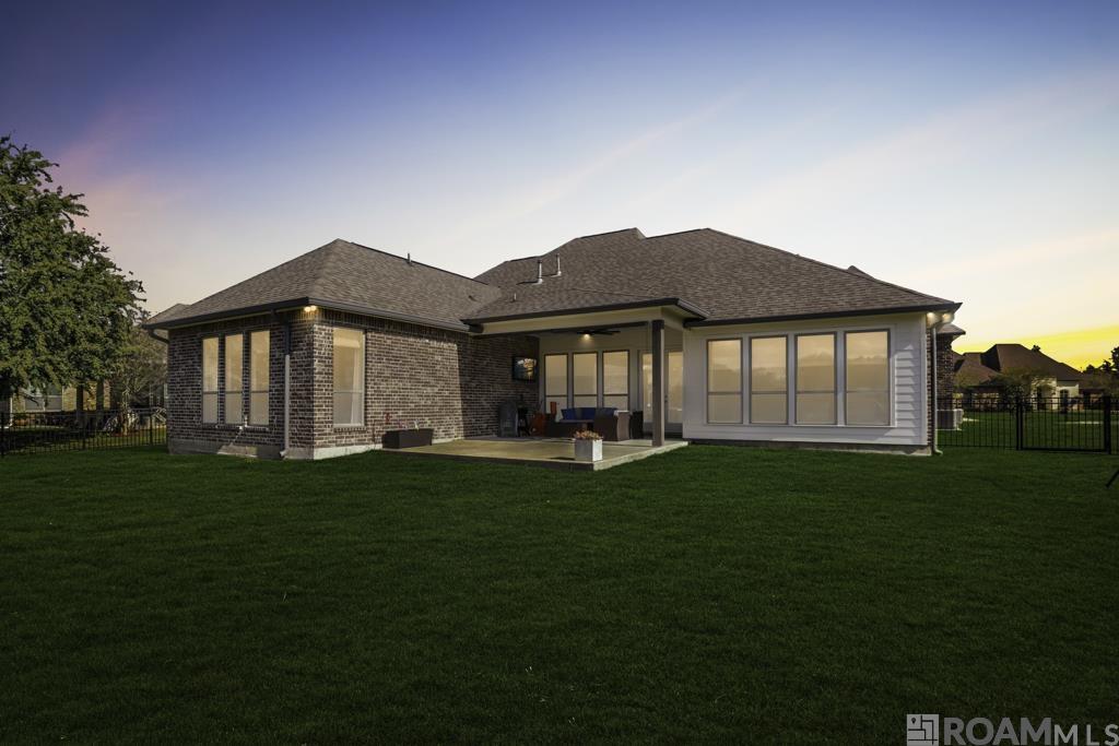 6291 Royal Lakes Estates Avenue, Gonzales, LA, 70737
