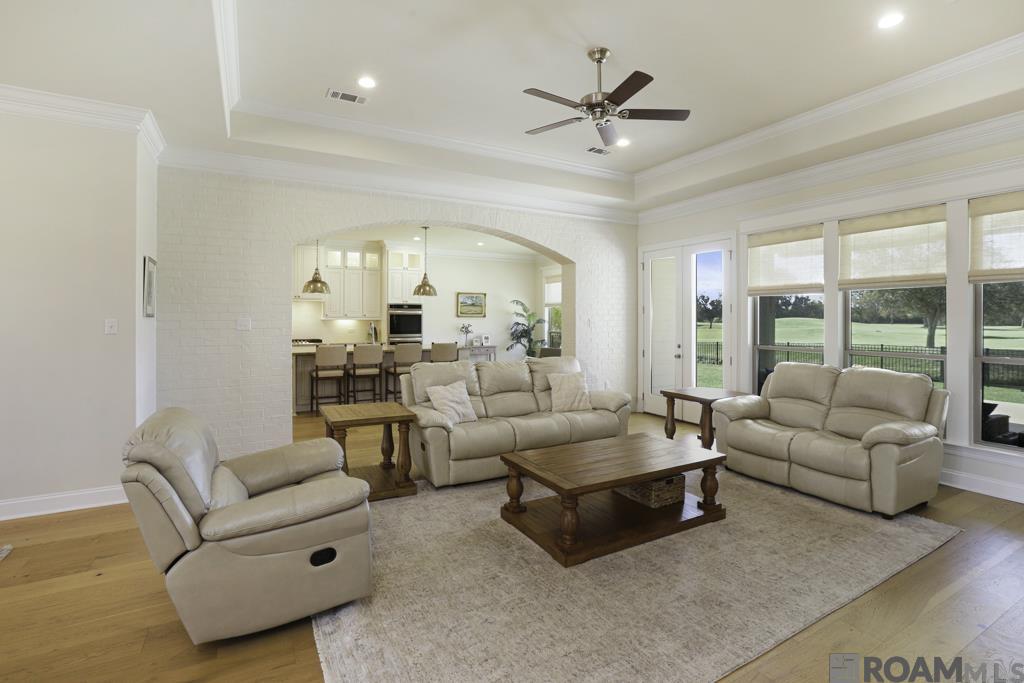 6291 Royal Lakes Estates Avenue, Gonzales, LA, 70737