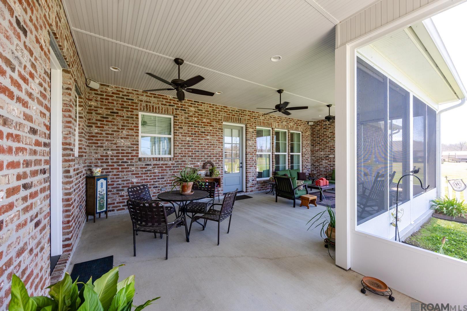 28010 Intracoastal Rd, Plaquemine, LA, 70764