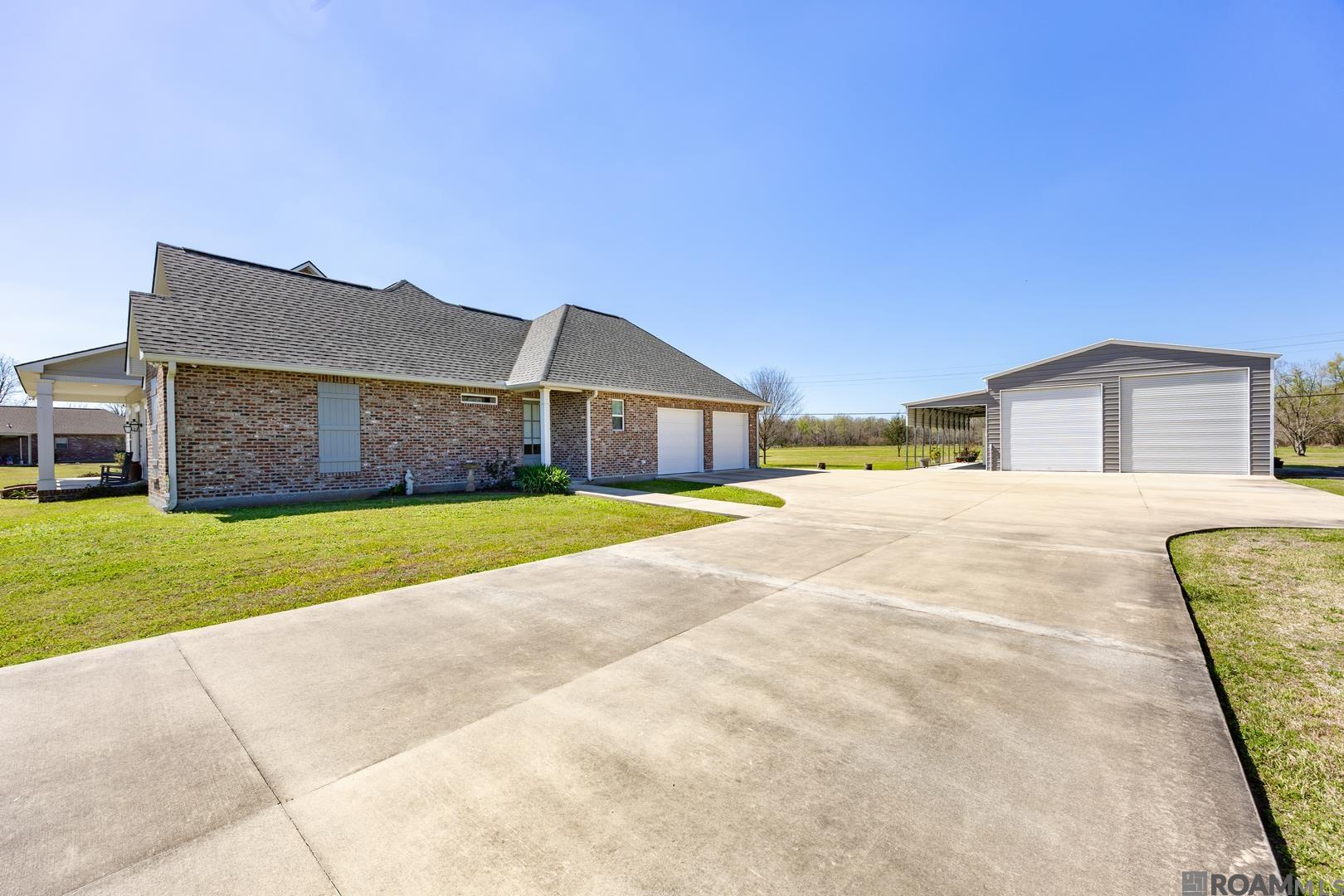 28010 Intracoastal Rd, Plaquemine, LA, 70764