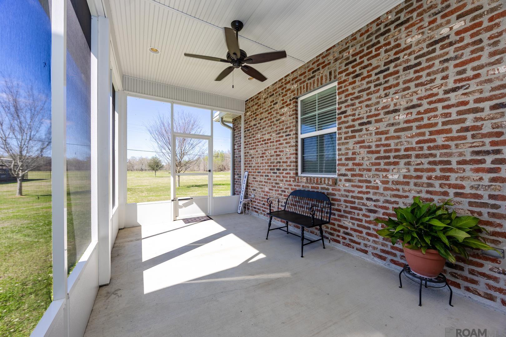 28010 Intracoastal Rd, Plaquemine, LA, 70764