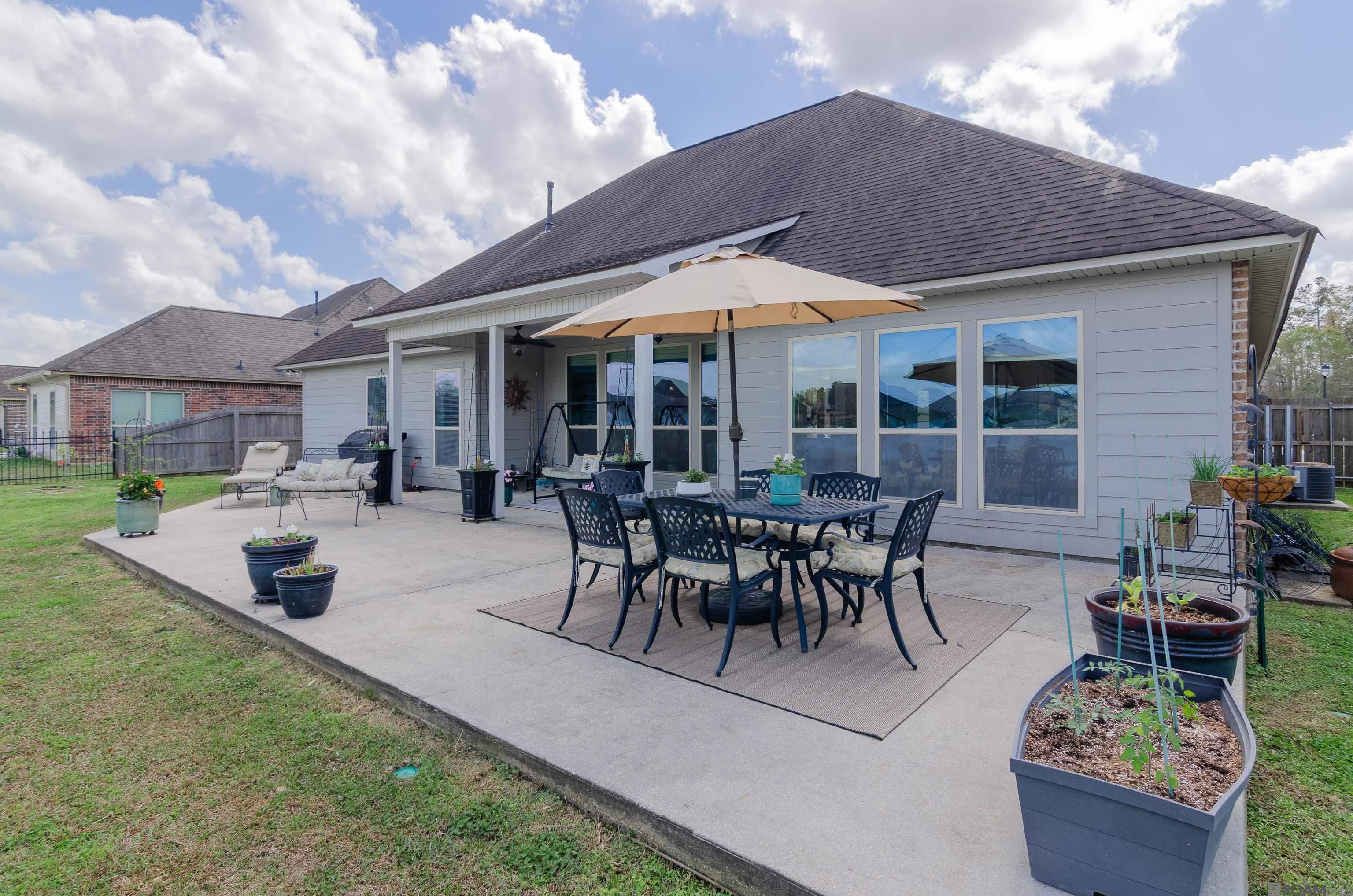 8685 Sandpiper Street, Denham Springs, LA, 70706