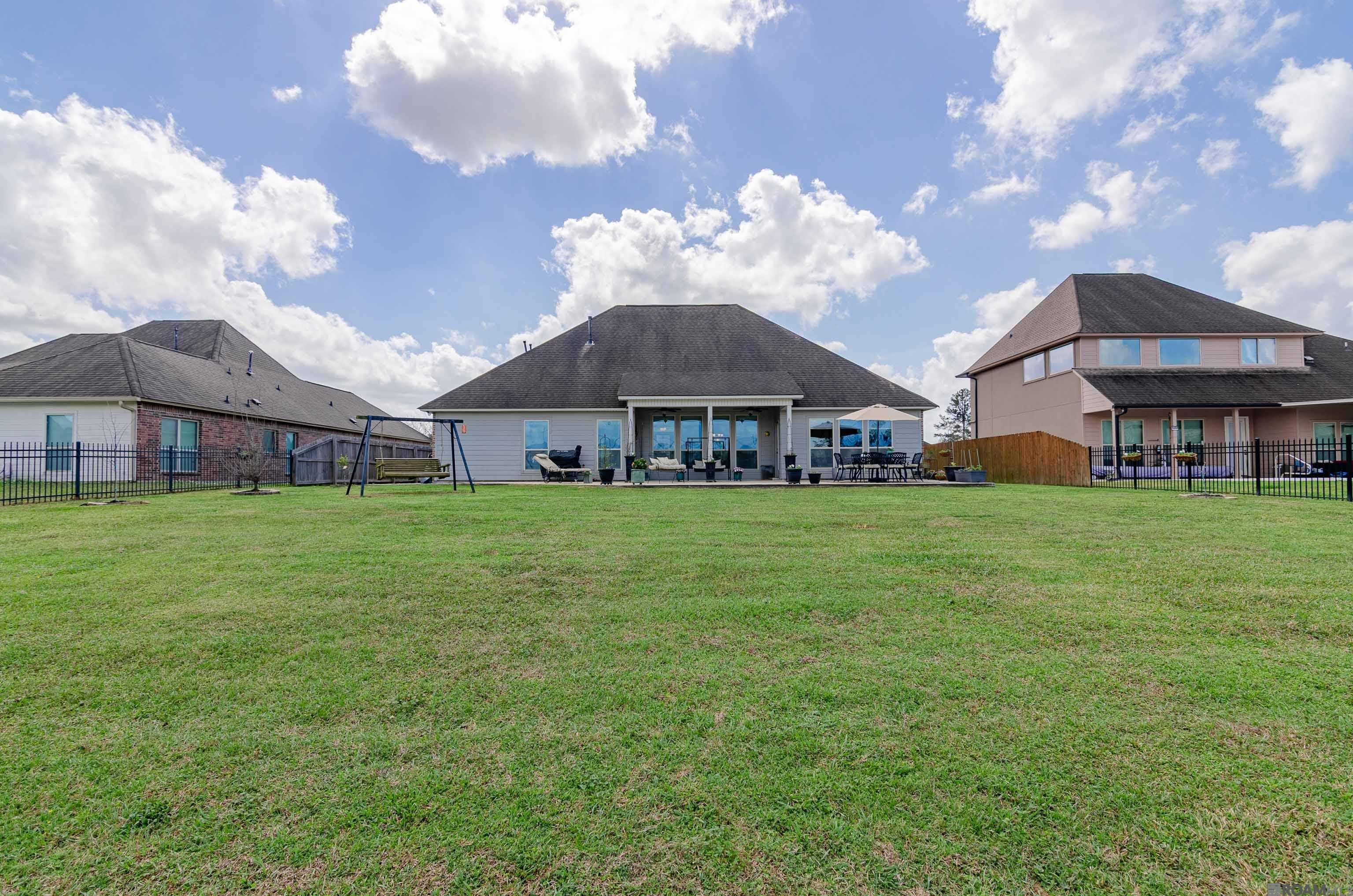 8685 Sandpiper Street, Denham Springs, LA, 70706