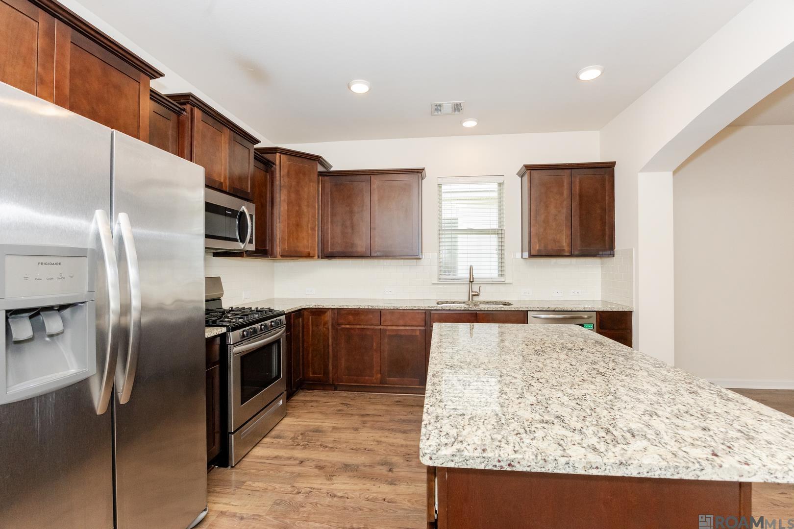 7648 W Pelican Lakes Ave, Baton Rouge, LA, 70820