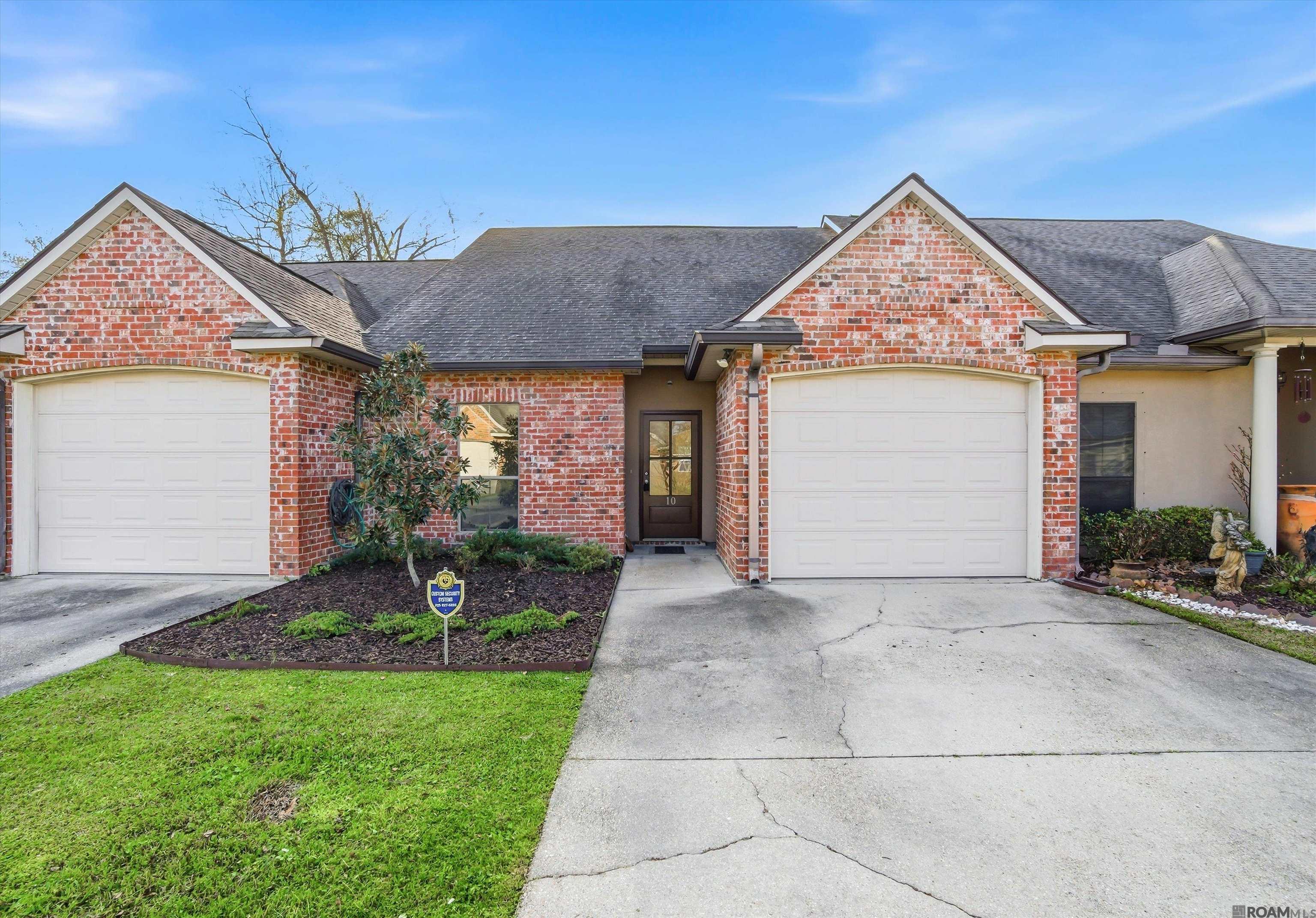 12386 River Highlands UNIT B, St Amant, LA, 70774