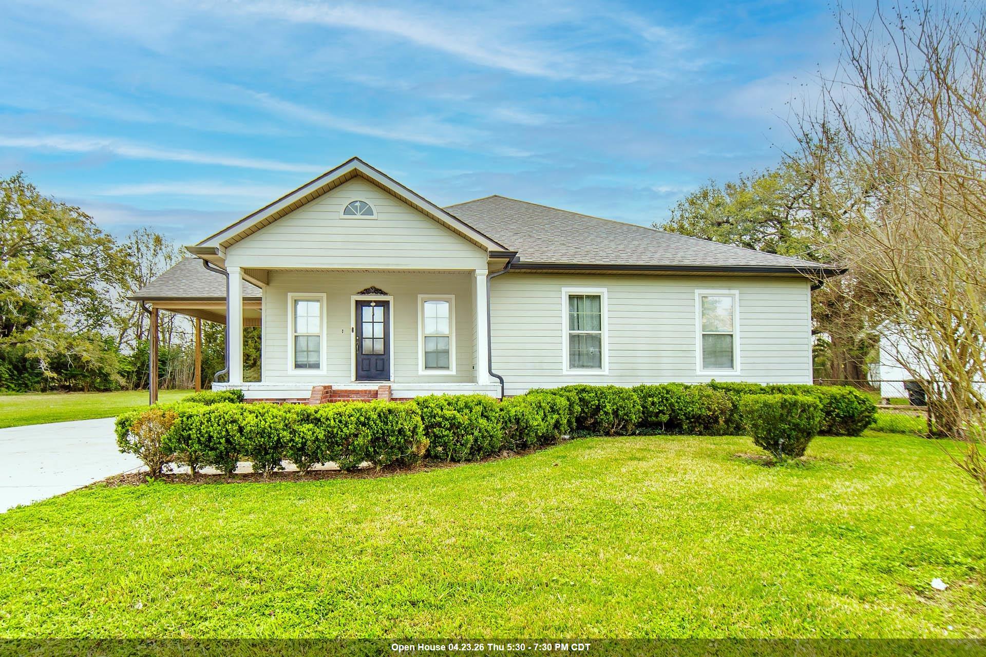 7226 Brook Hollow Drive, Zachary, LA, 70791