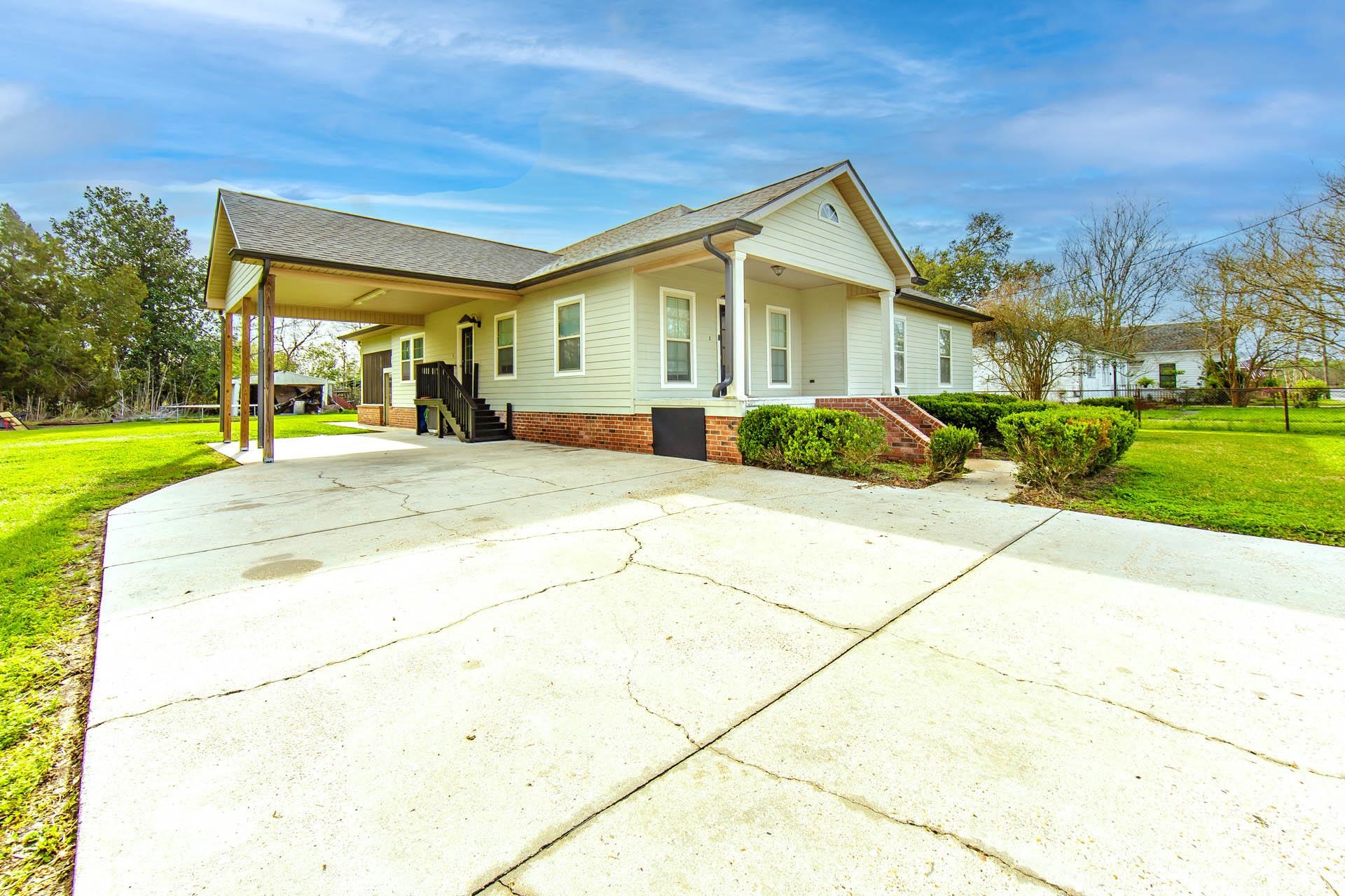 118 Hotard Street, Bourg, LA, 70343