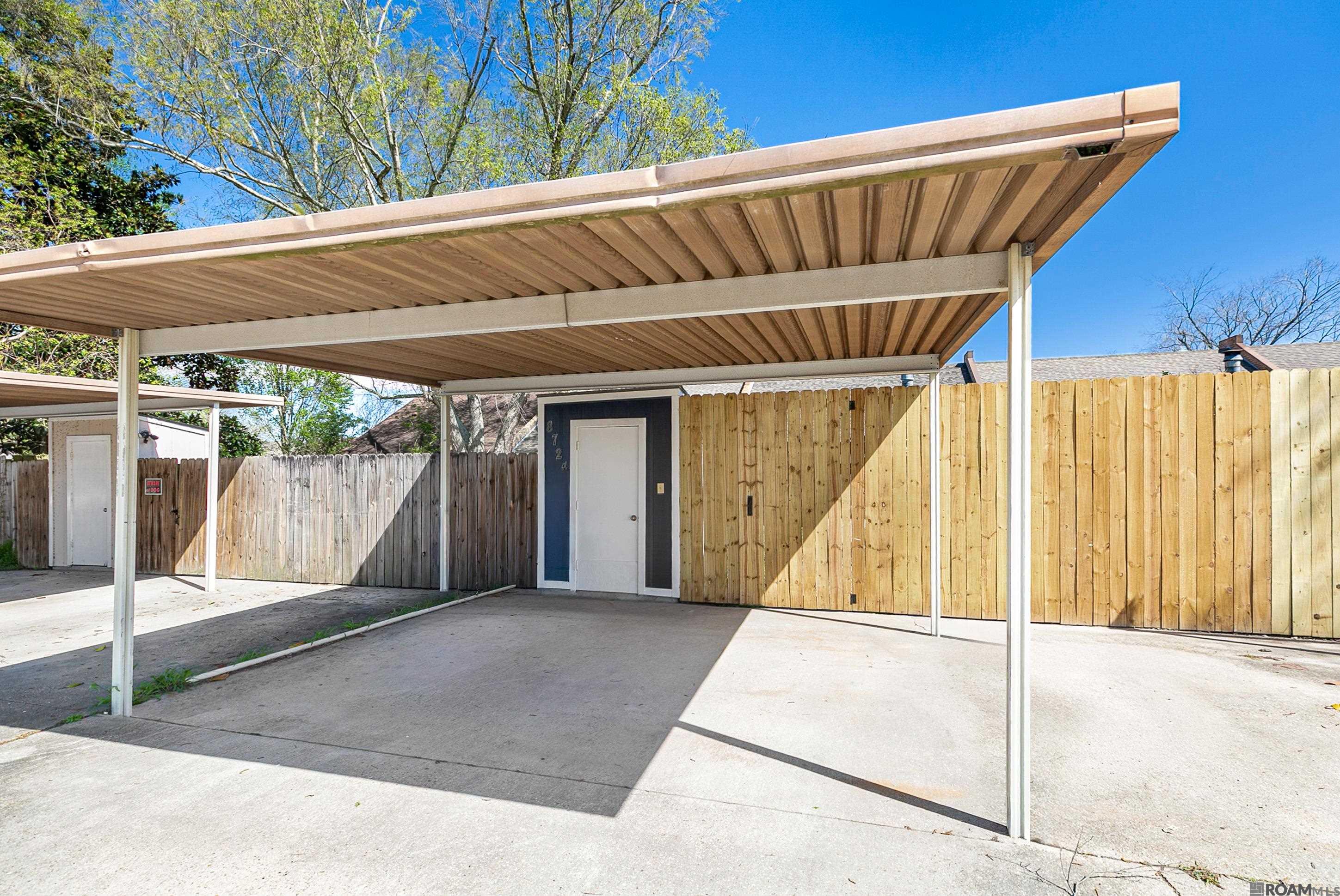 8724 Pecan Tree Dr, Baton Rouge, LA, 70810