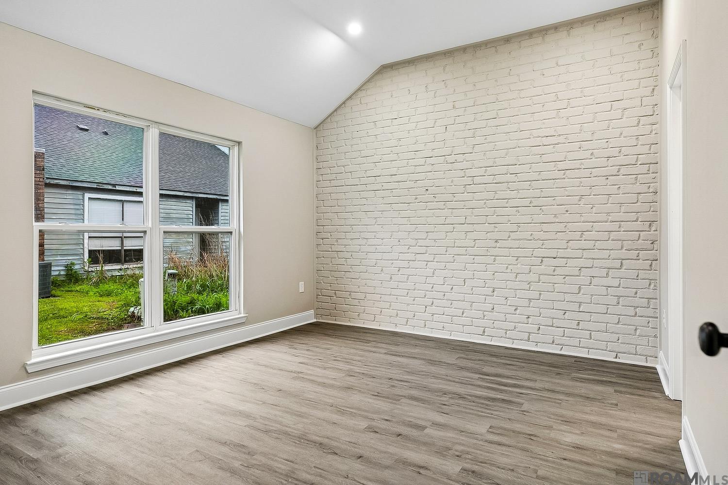 8724 Pecan Tree Dr, Baton Rouge, LA, 70810