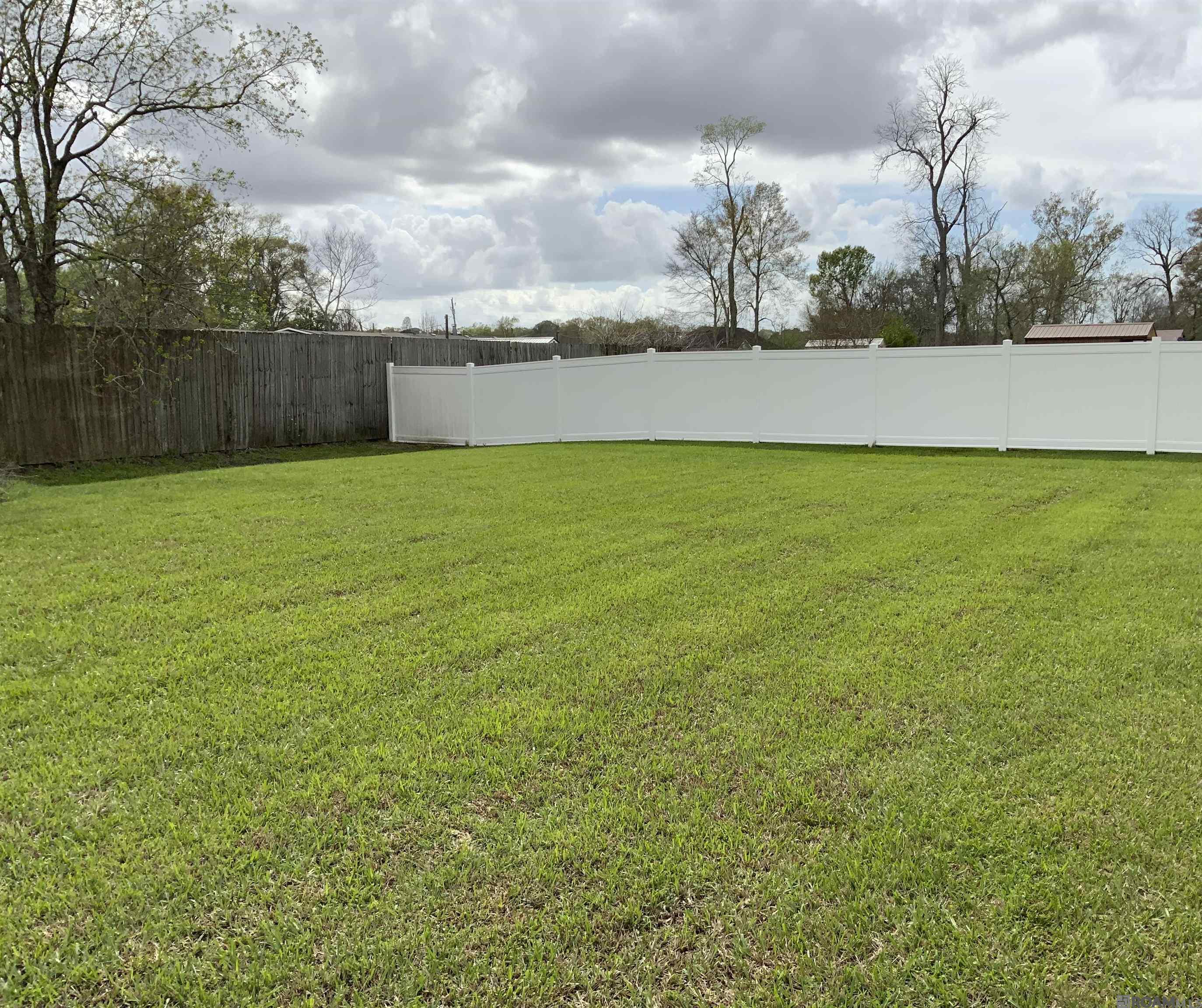 39103 Cajun Bayou Ave, Gonzales, LA, 70737